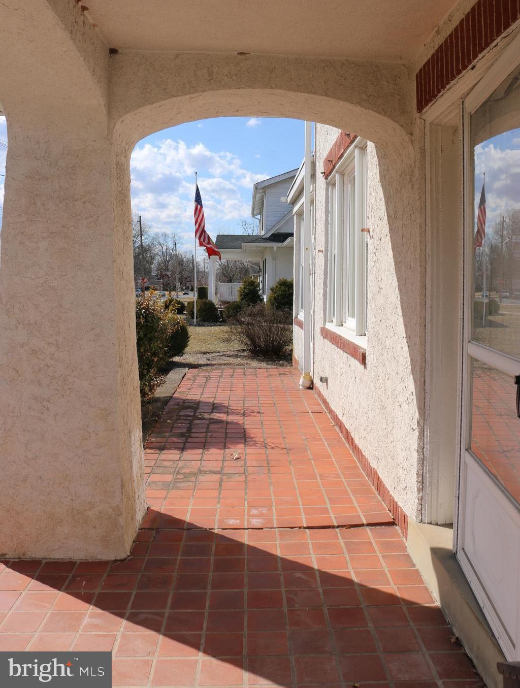 1005 N Evans N EVANS