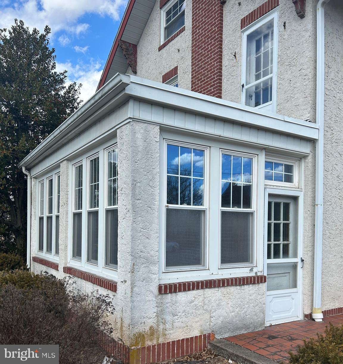 1005 N Evans N EVANS