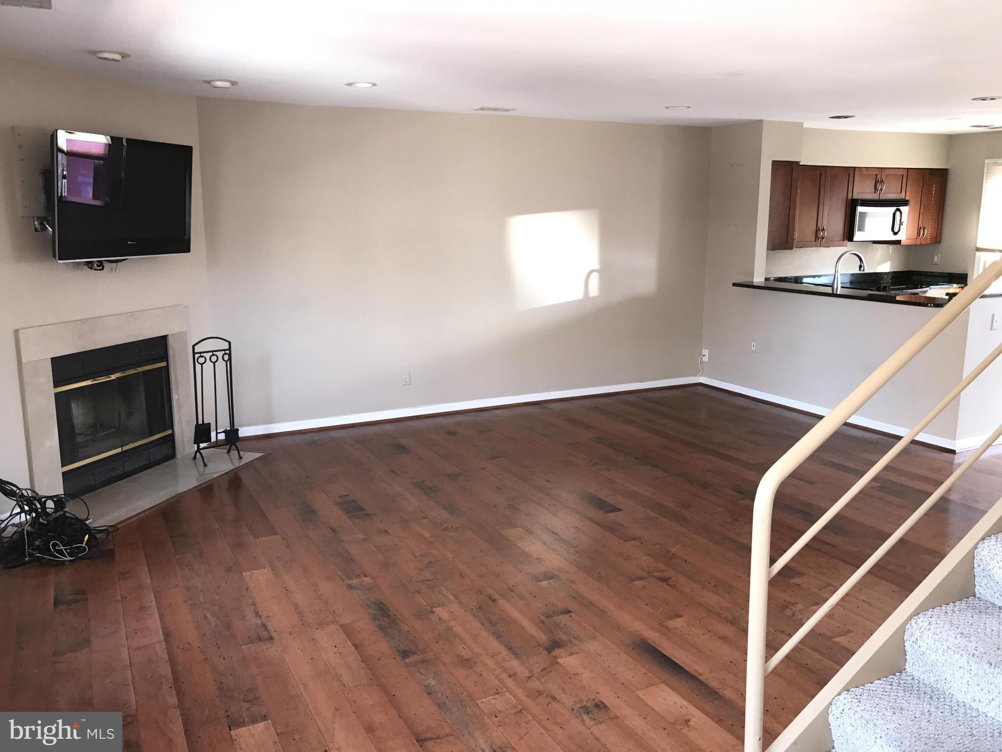 FEDERAL HILL HISTORIC DISTRICT - Residential Lease