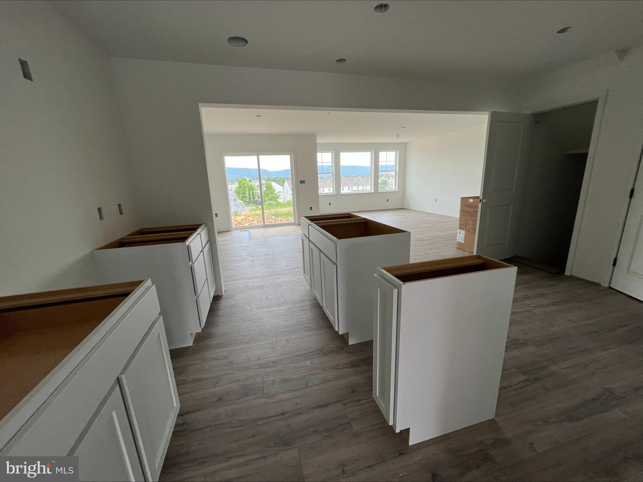 LOGAN GREENE - Residential