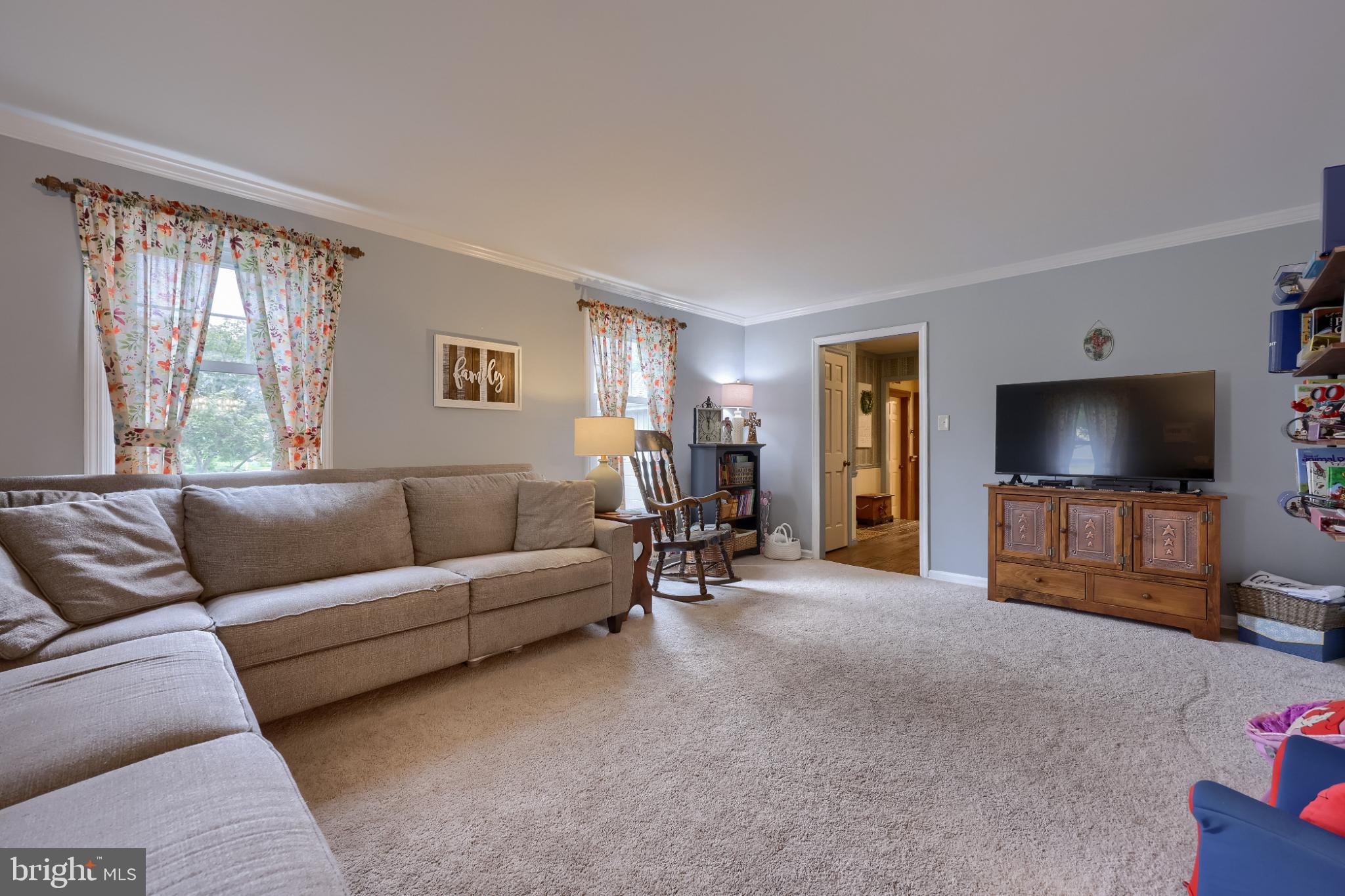 406 TEDDY AVENUE