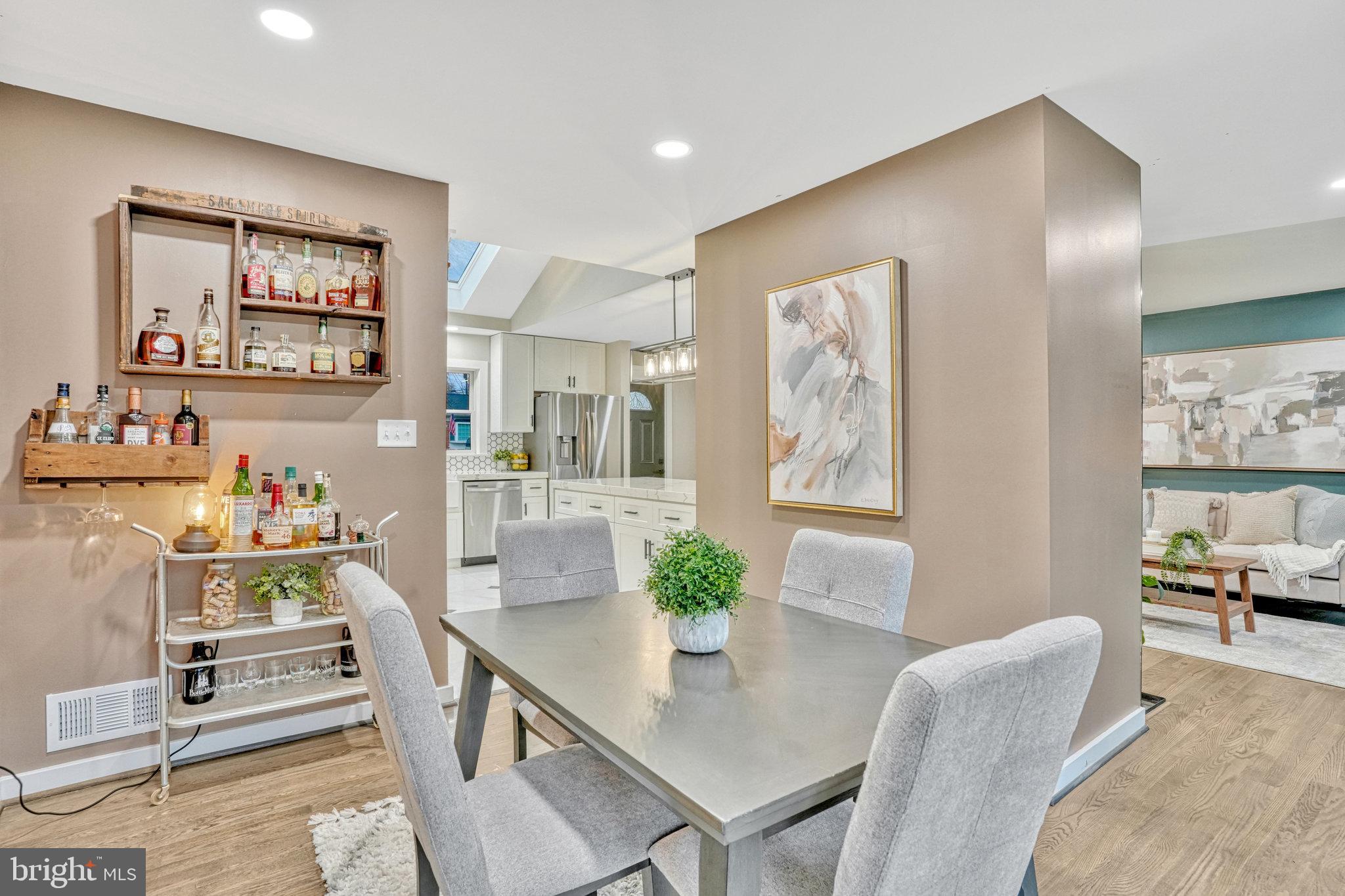 NORTH SPRINGFIELD - Residential