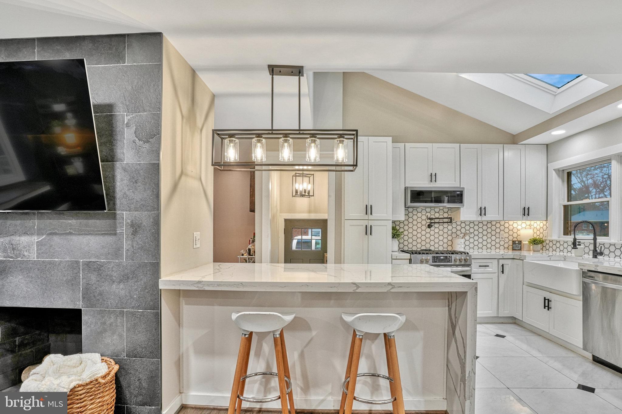 NORTH SPRINGFIELD - Residential