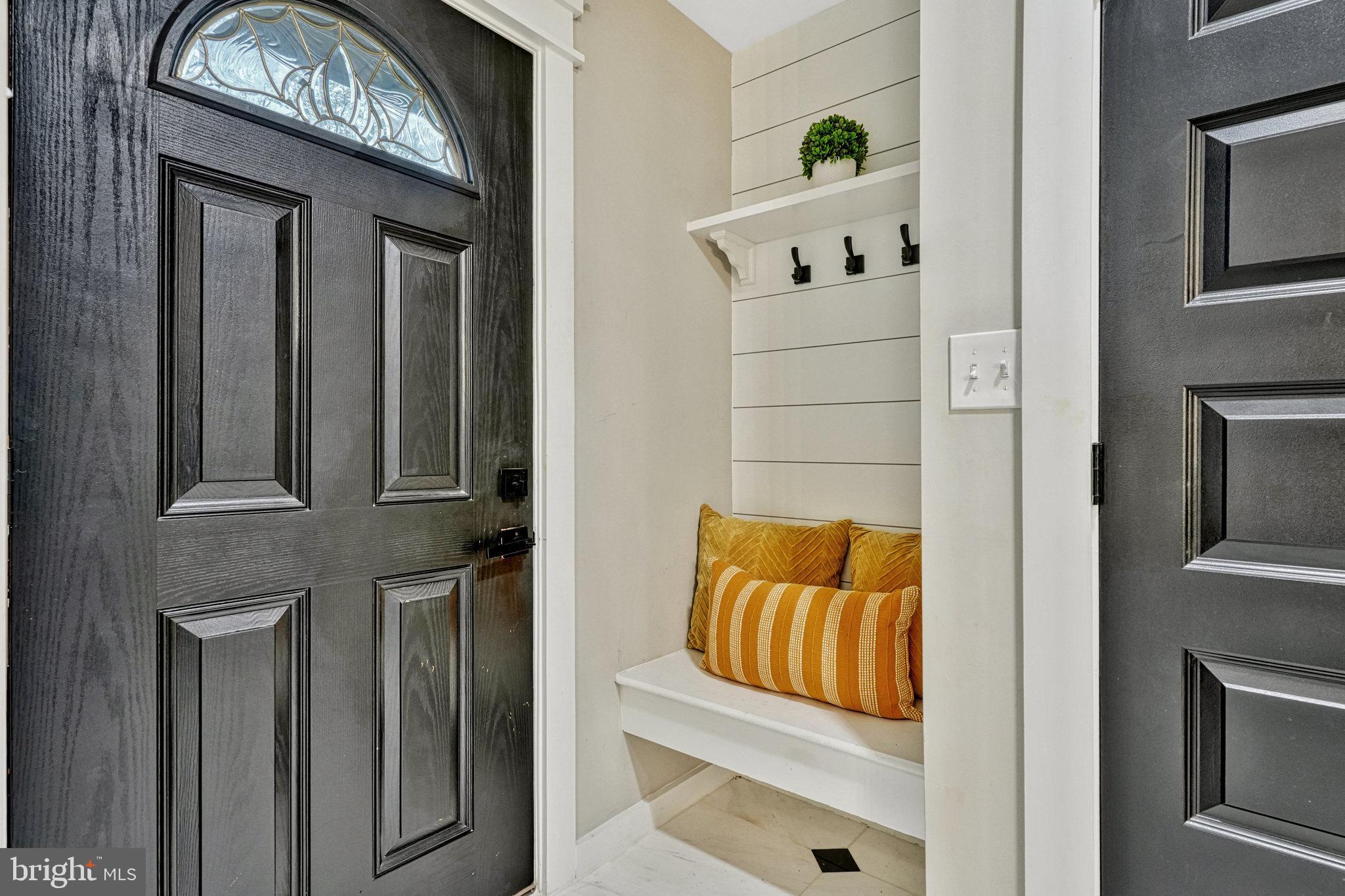 NORTH SPRINGFIELD - Residential