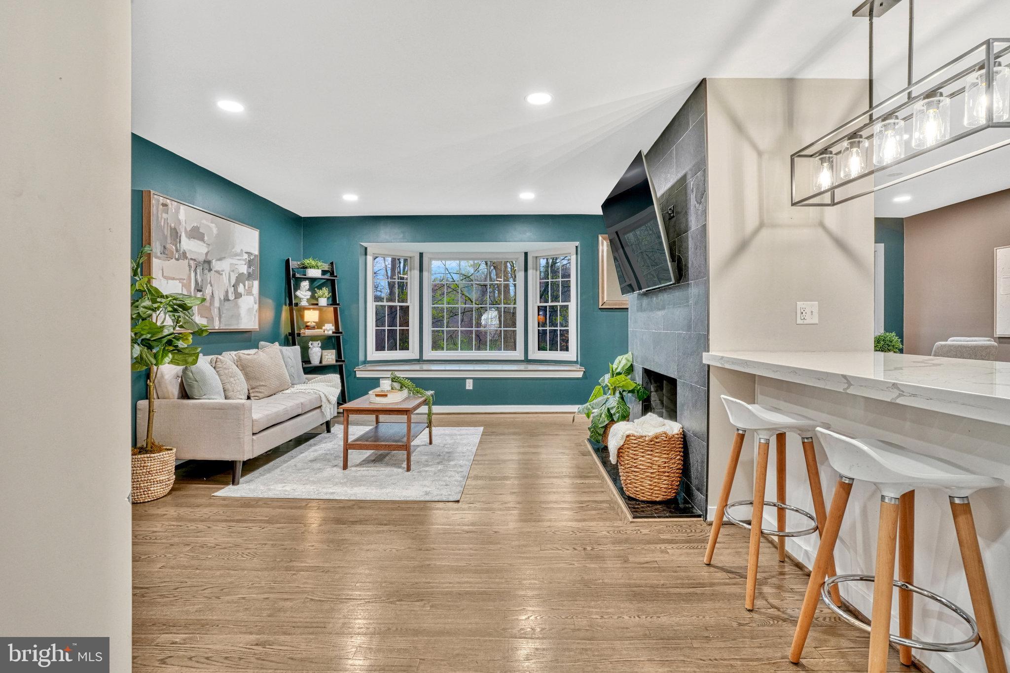 NORTH SPRINGFIELD - Residential