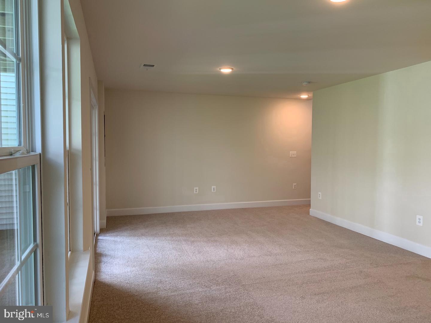 BRADLEY SQUARE - Residential