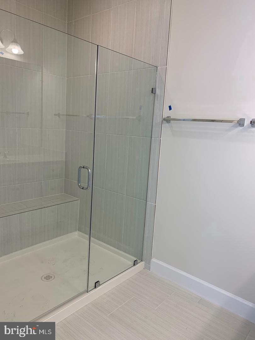 BRADLEY SQUARE - Residential