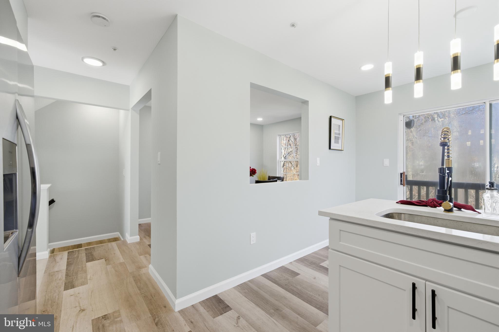 WESTLAKE - Residential