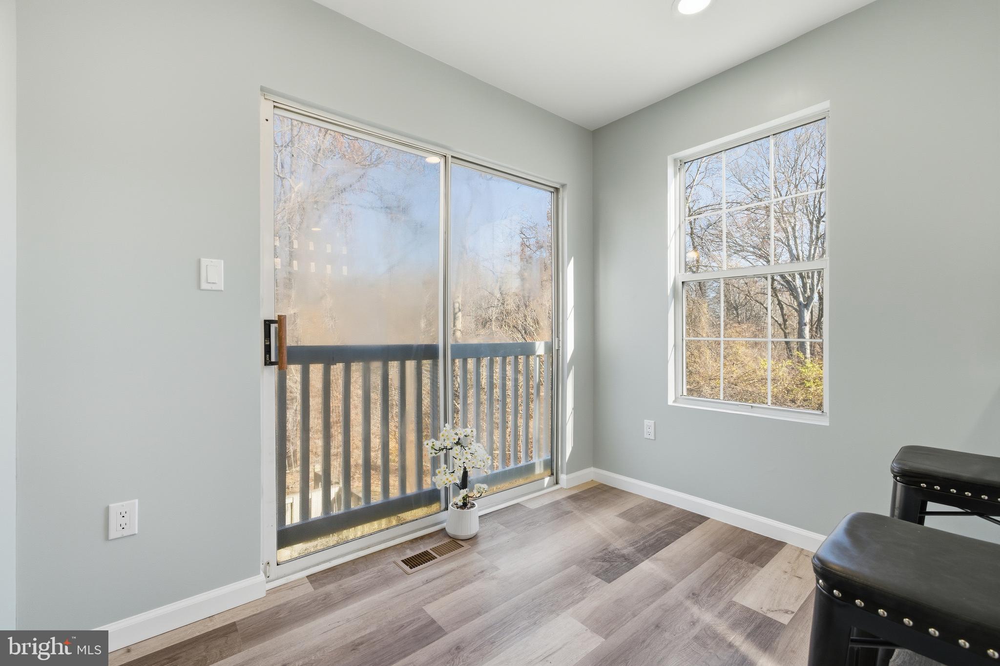 WESTLAKE - Residential