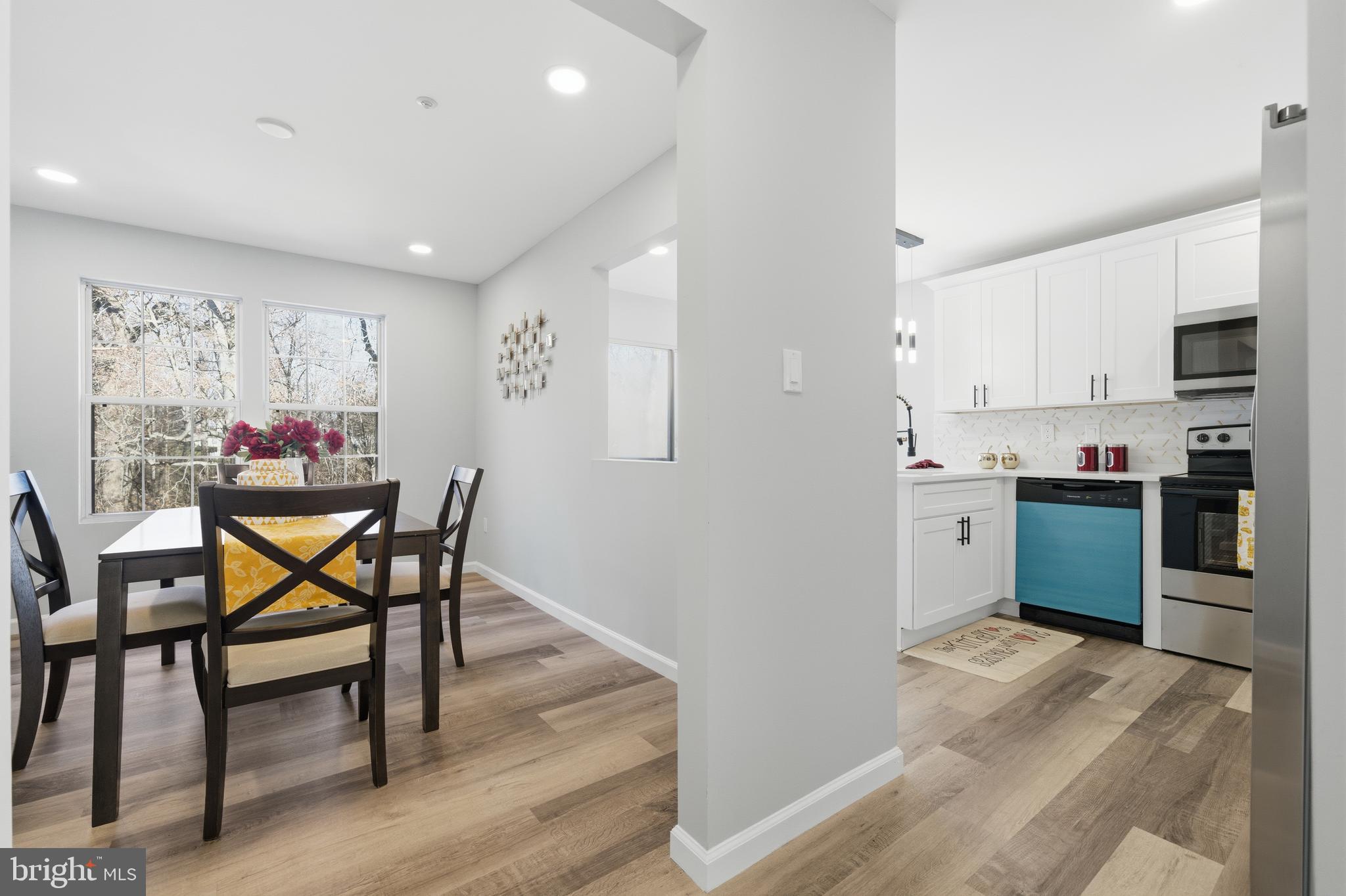 WESTLAKE - Residential