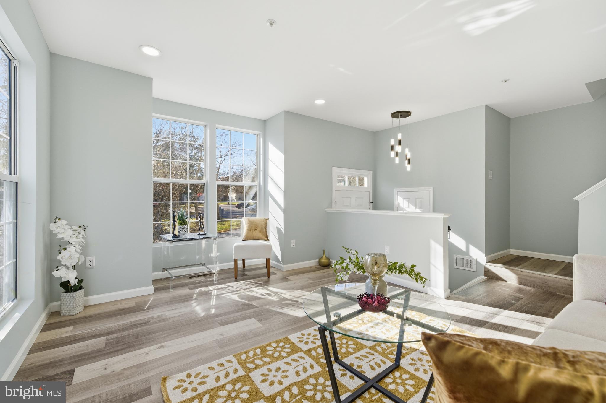 WESTLAKE - Residential