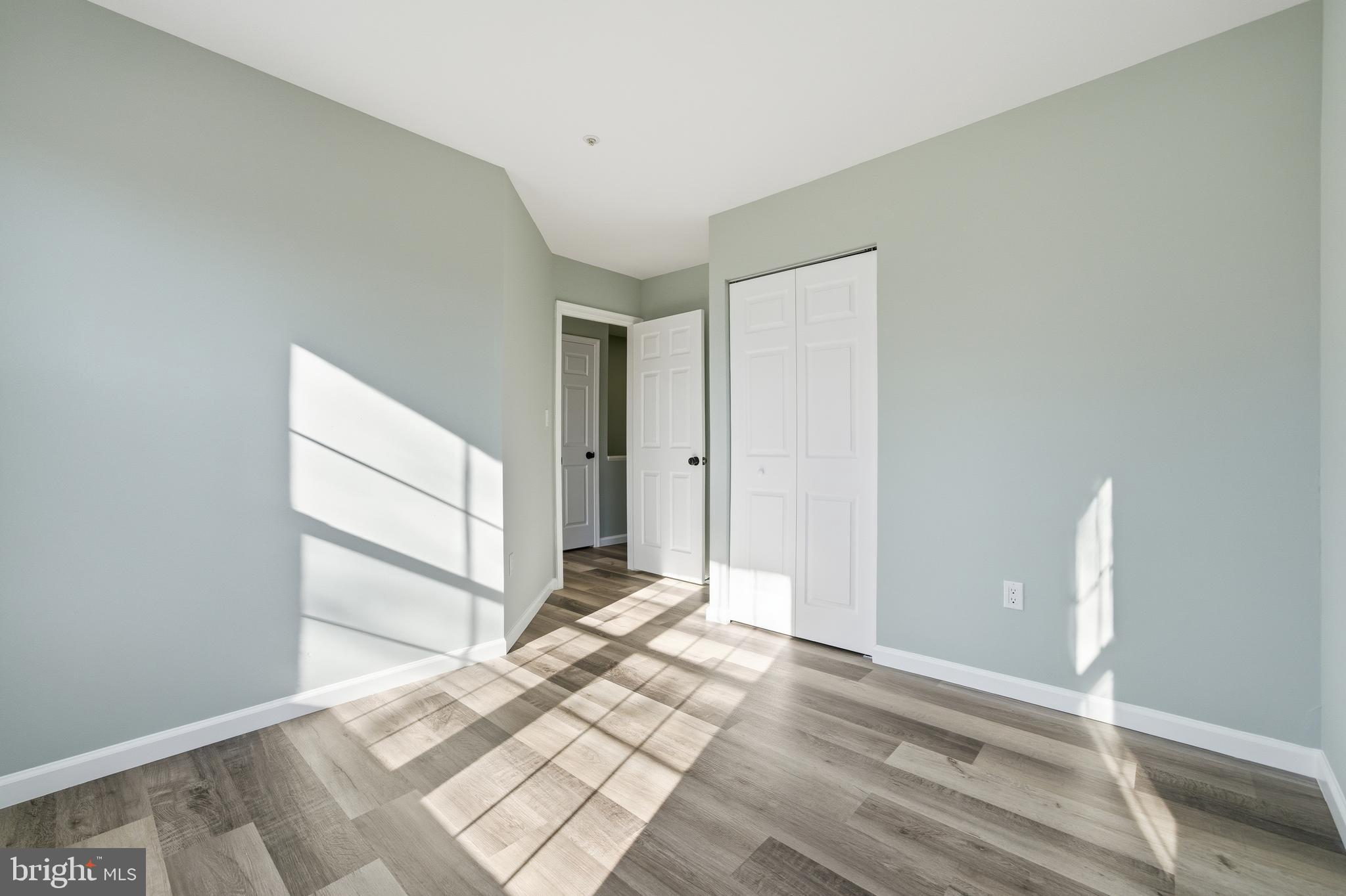 WESTLAKE - Residential