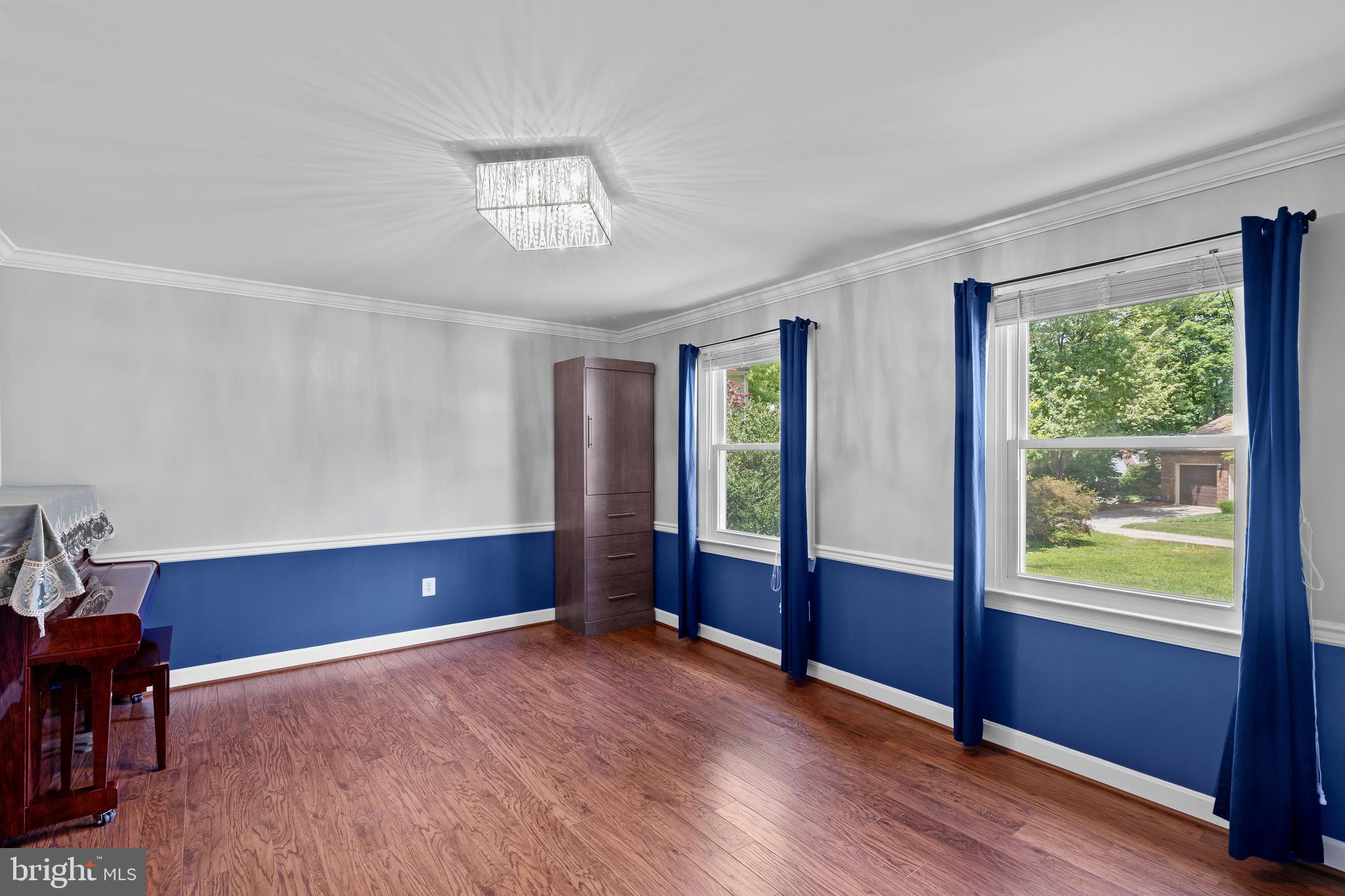VILLAGE OF HICKORY RIDGE - Residential