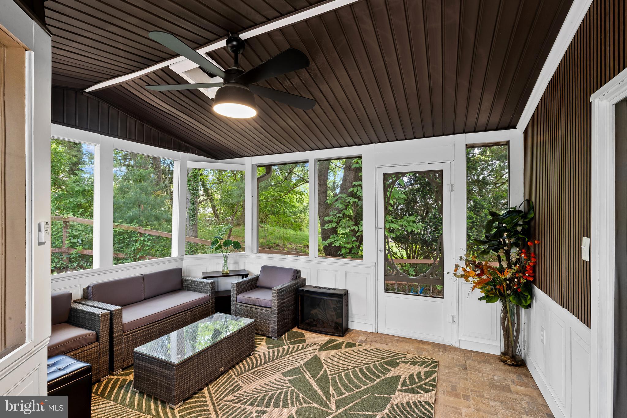 VILLAGE OF HICKORY RIDGE - Residential