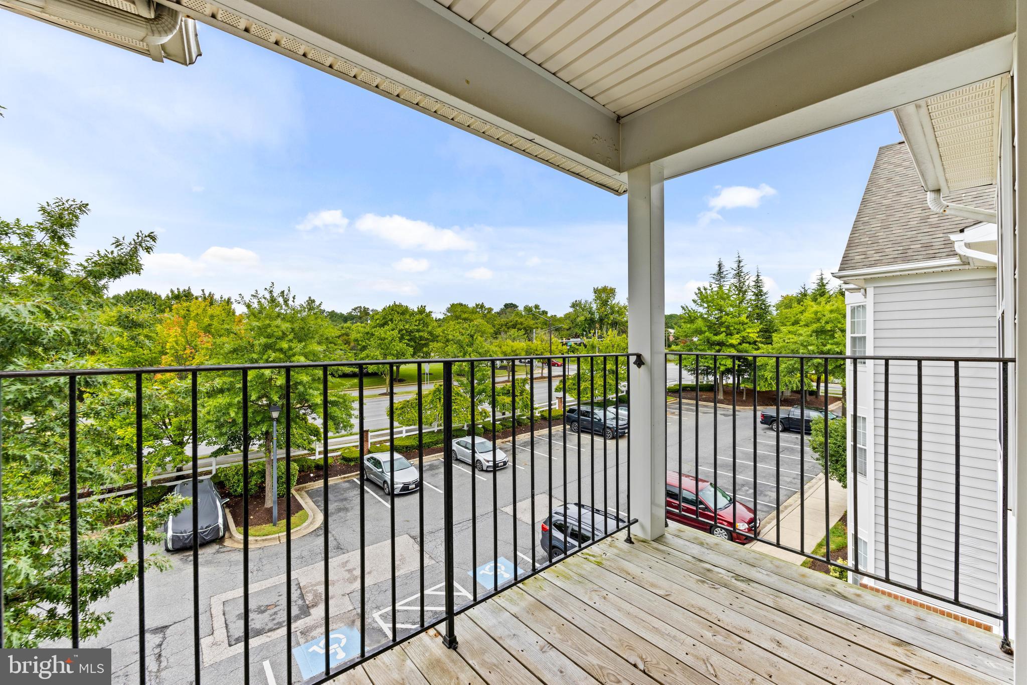 SCOTTS CROSSING - Residential Lease