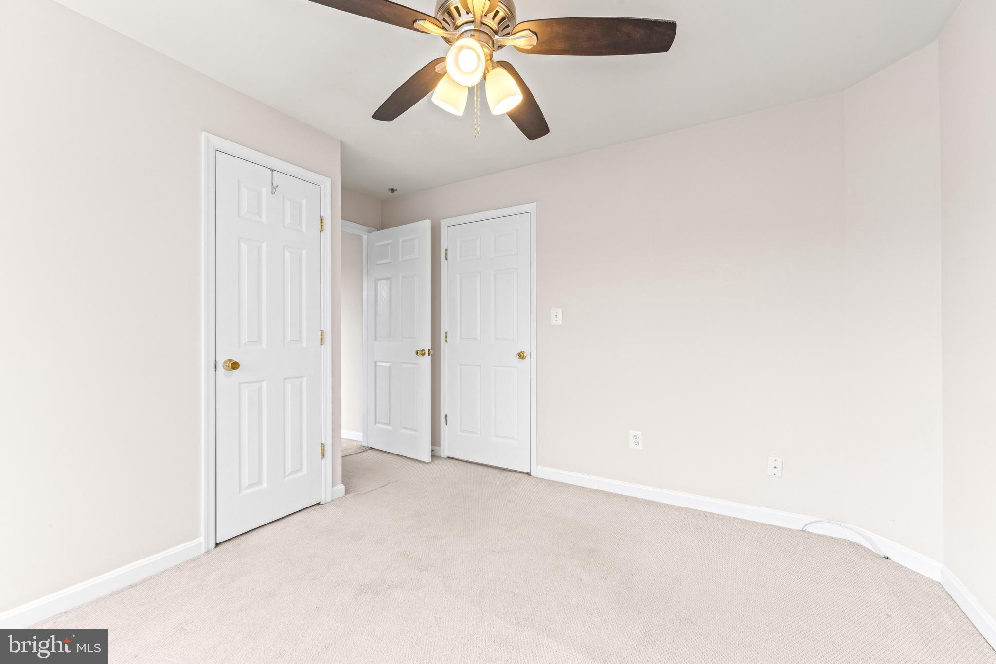 SCOTTS CROSSING - Residential Lease