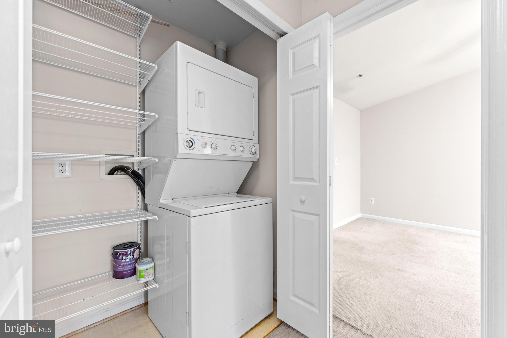 SCOTTS CROSSING - Residential Lease