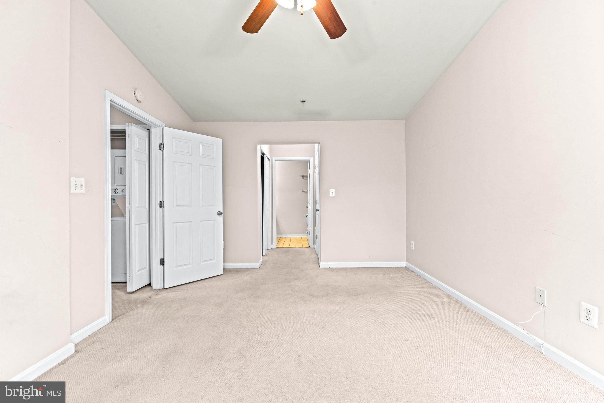 SCOTTS CROSSING - Residential Lease