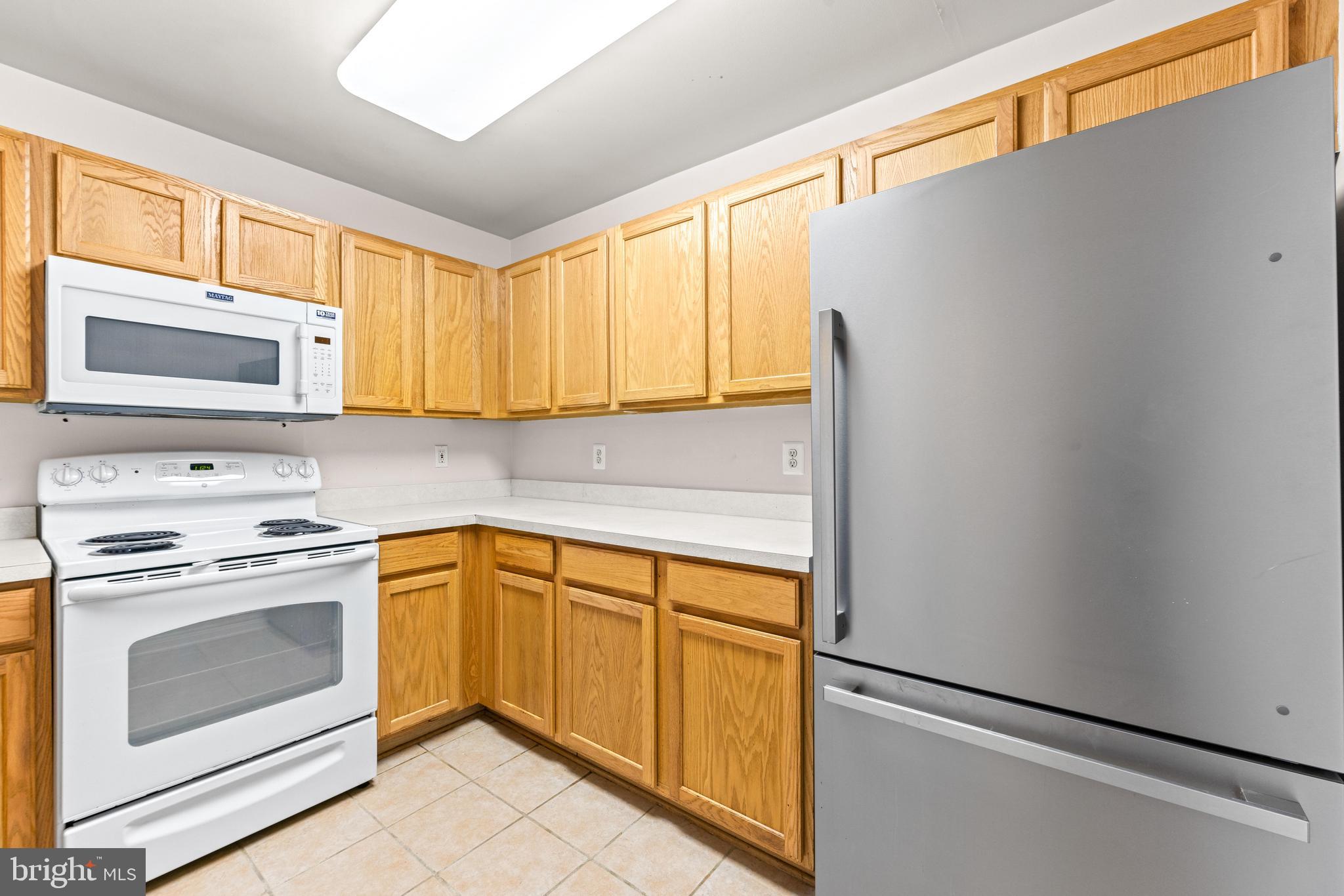 SCOTTS CROSSING - Residential Lease