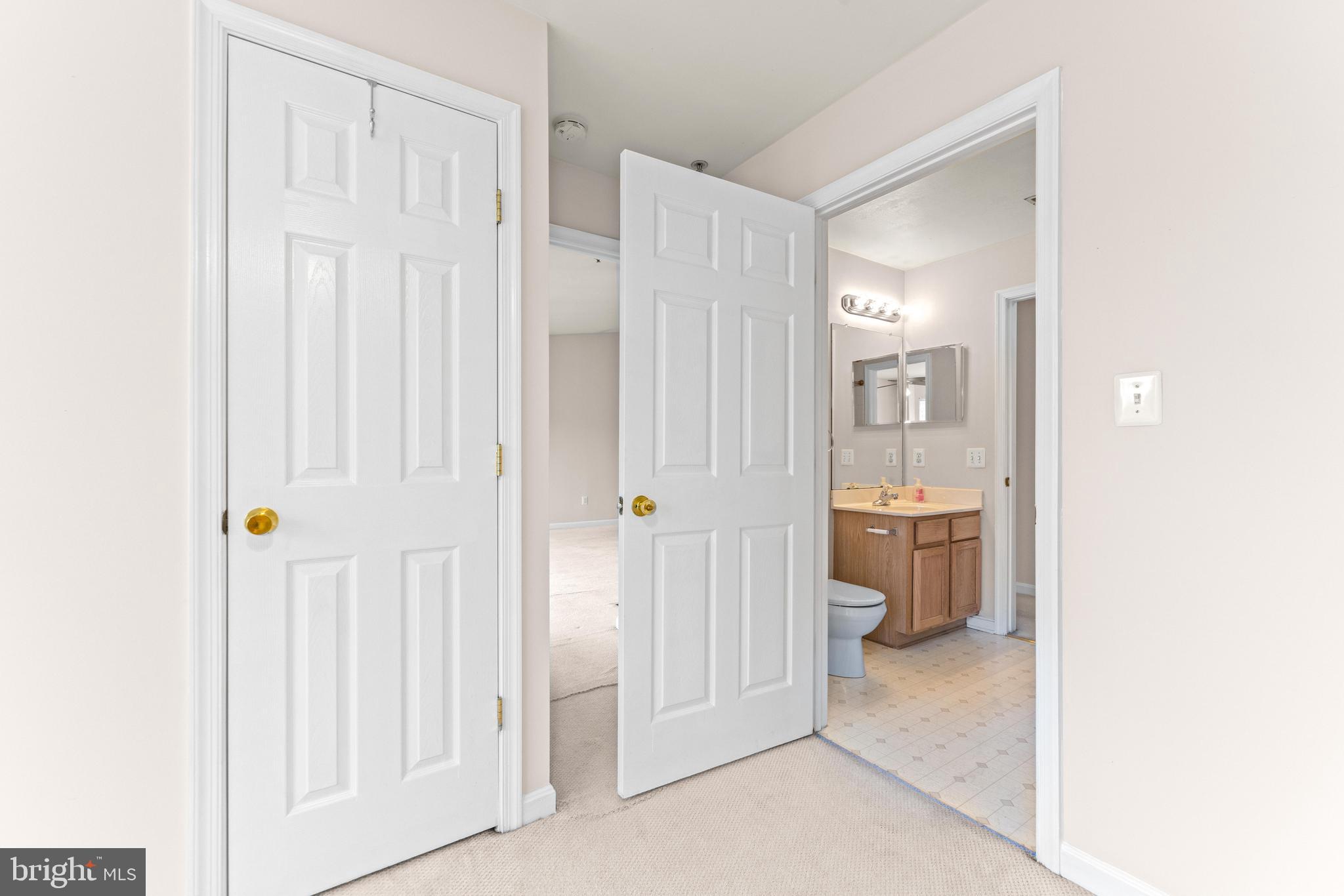 SCOTTS CROSSING - Residential Lease