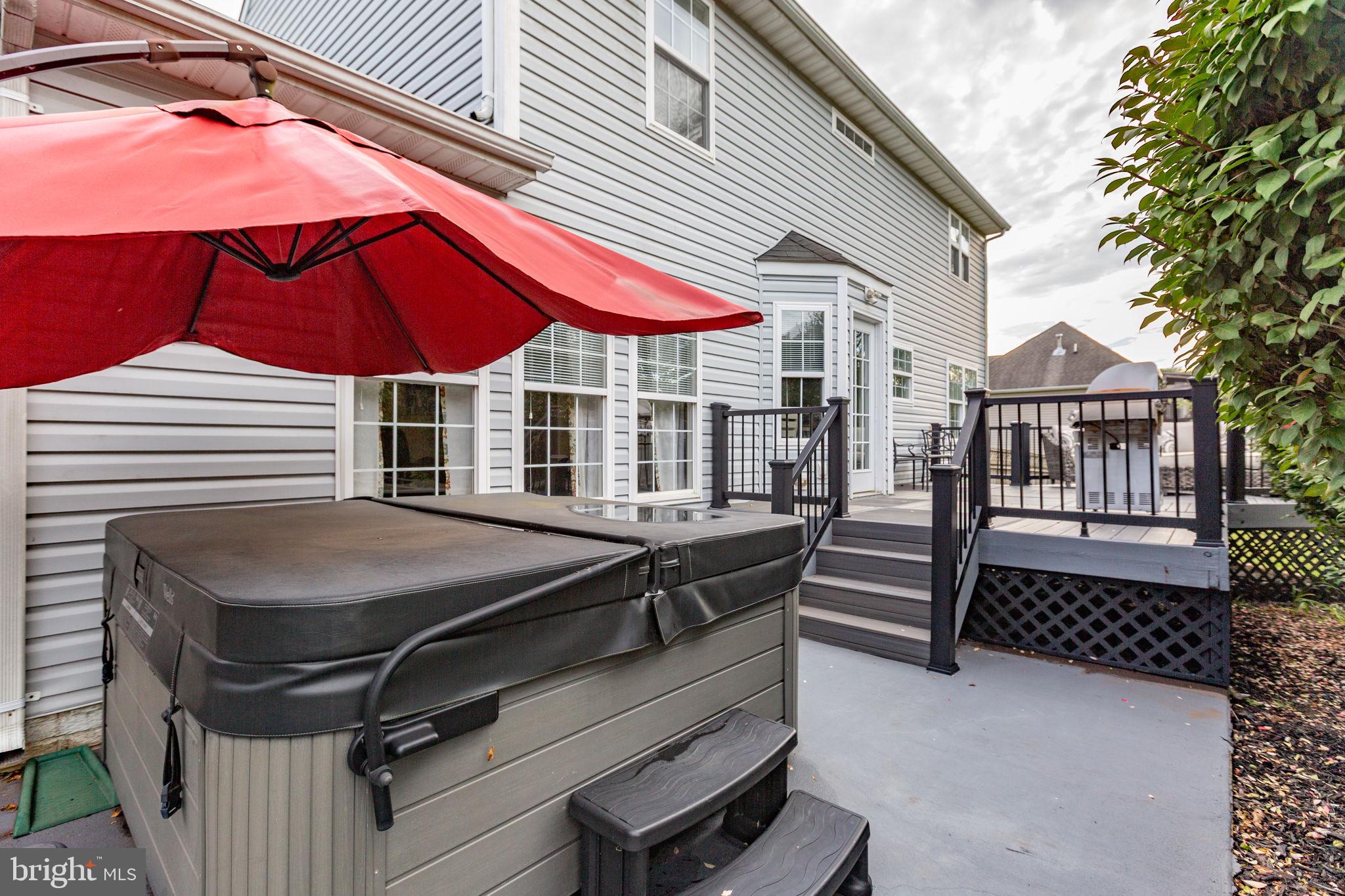 CROWN GRANT - Residential