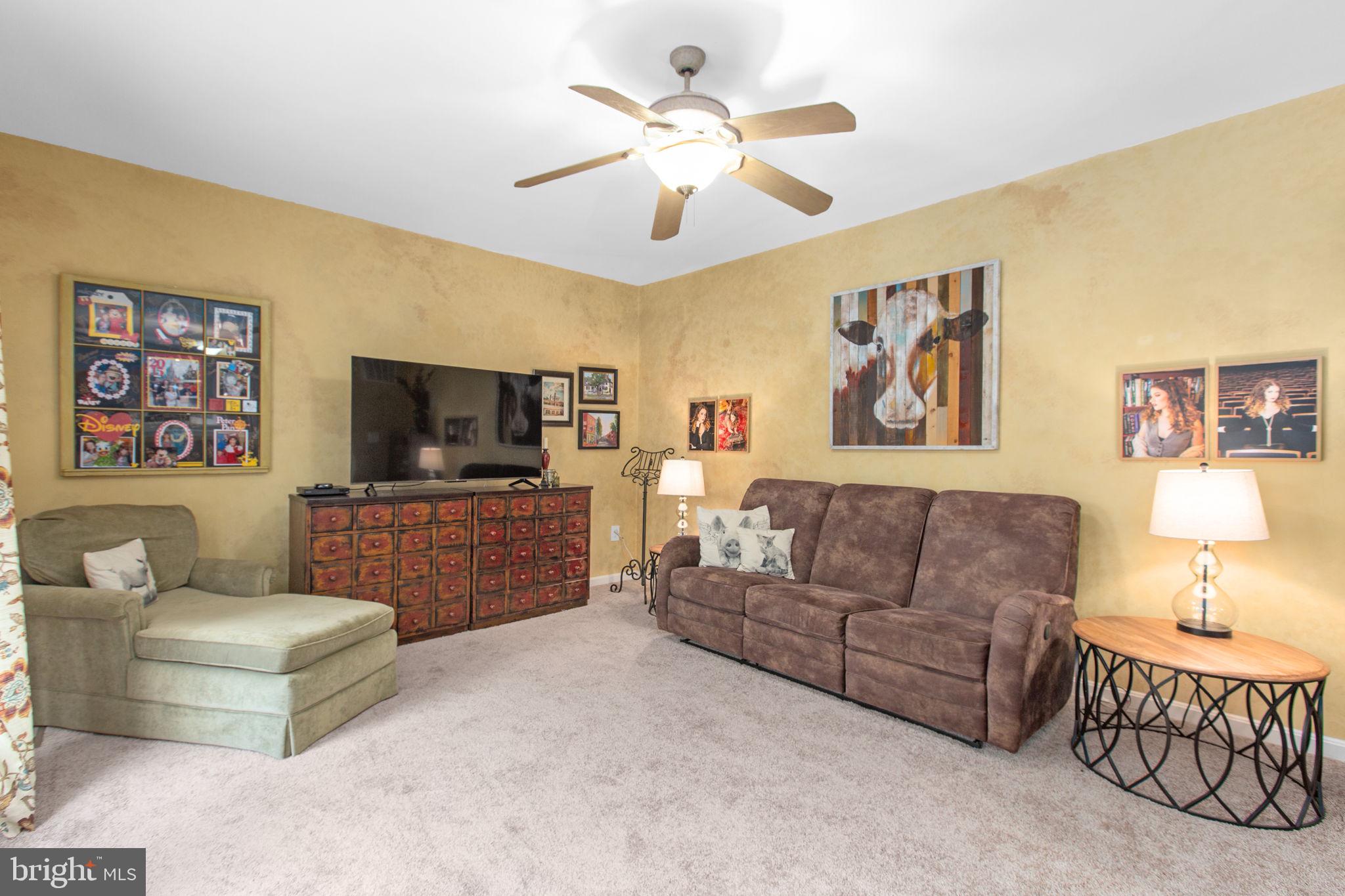 CROWN GRANT - Residential