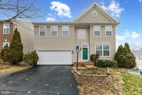 15835 Meherrin Way, Woodbridge, VA MLS: VAPW2113522