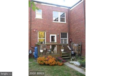 ARLINGTON VILLAGE - Residential Lease