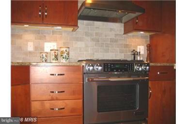 ARLINGTON VILLAGE - Residential Lease