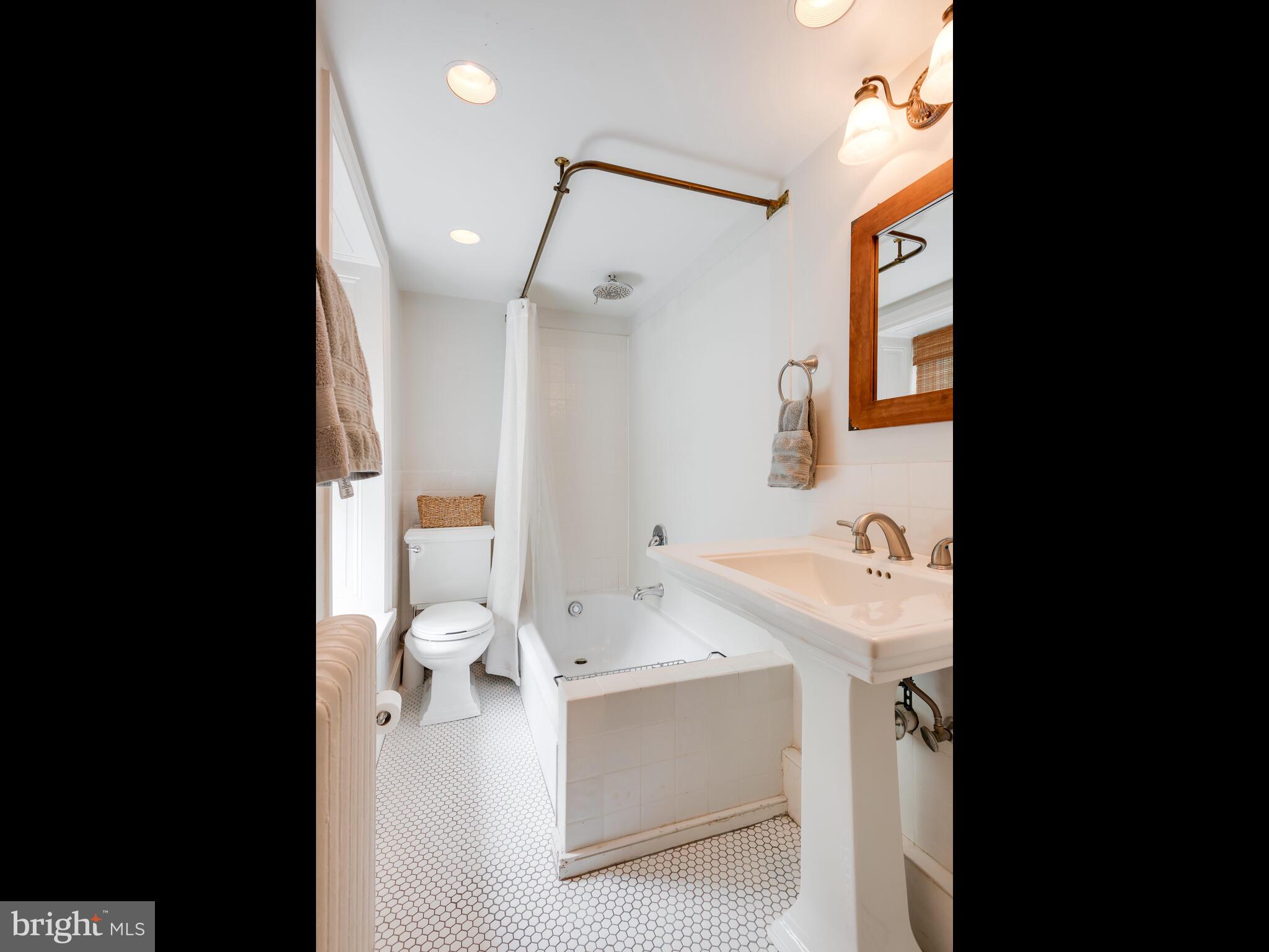 SNOWDENVILLE - Residential