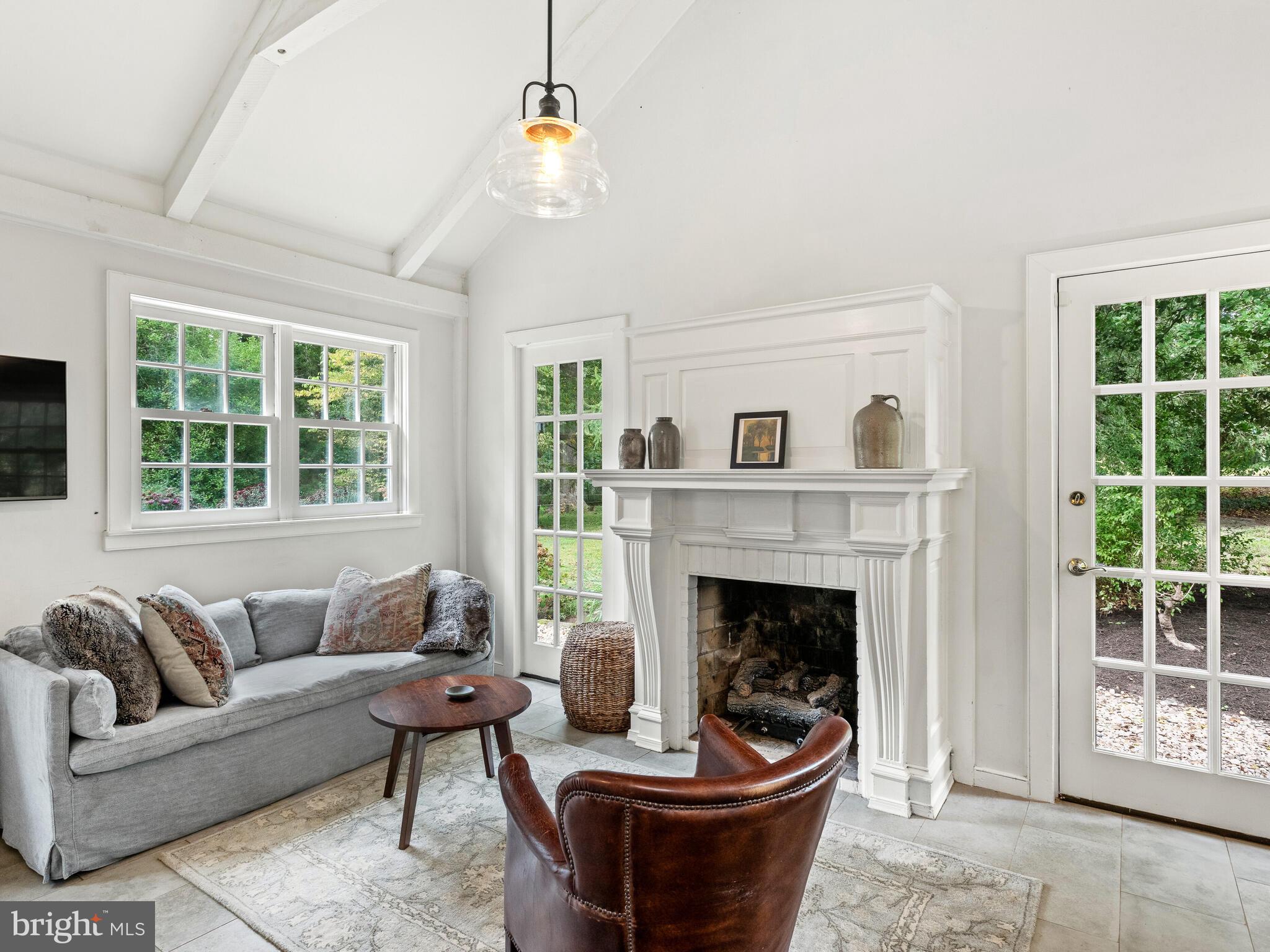 SNOWDENVILLE - Residential