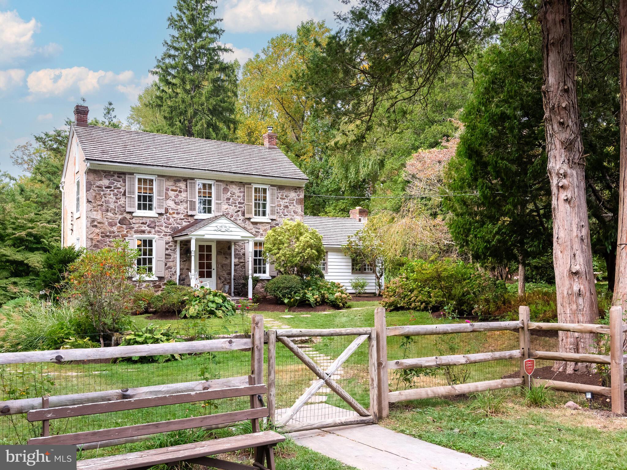 SNOWDENVILLE - Residential