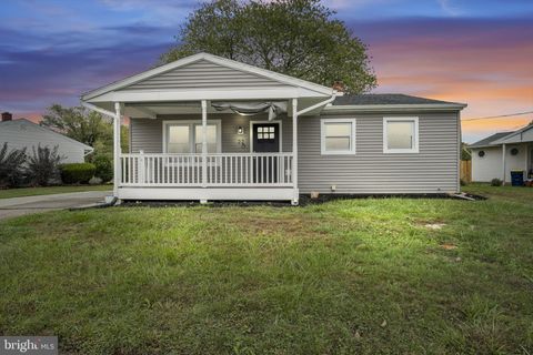 22 SHIRLEY DRIVE MIDDLETOWN PA 17057