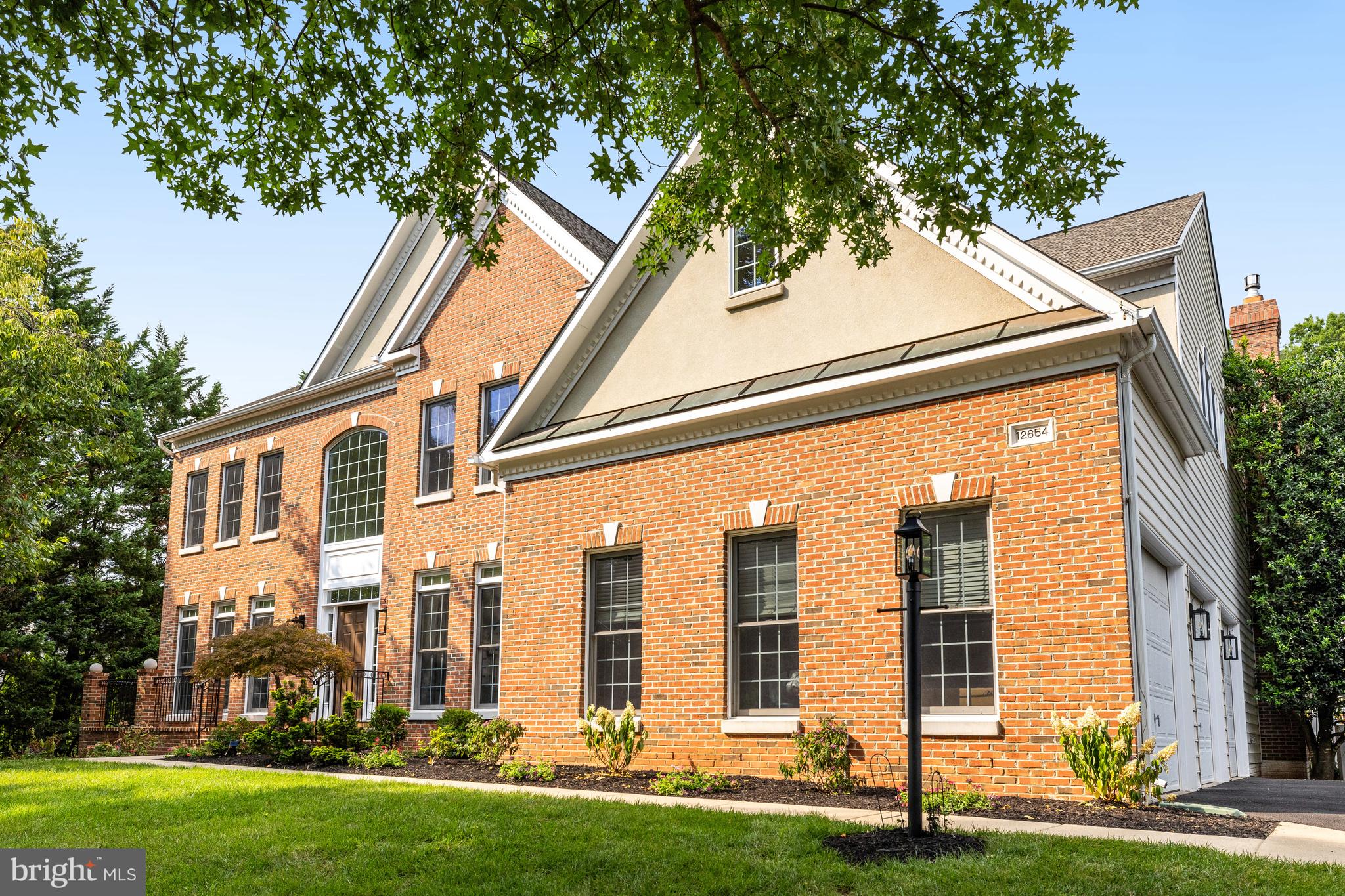 OAK HILL ESTATES - Residential