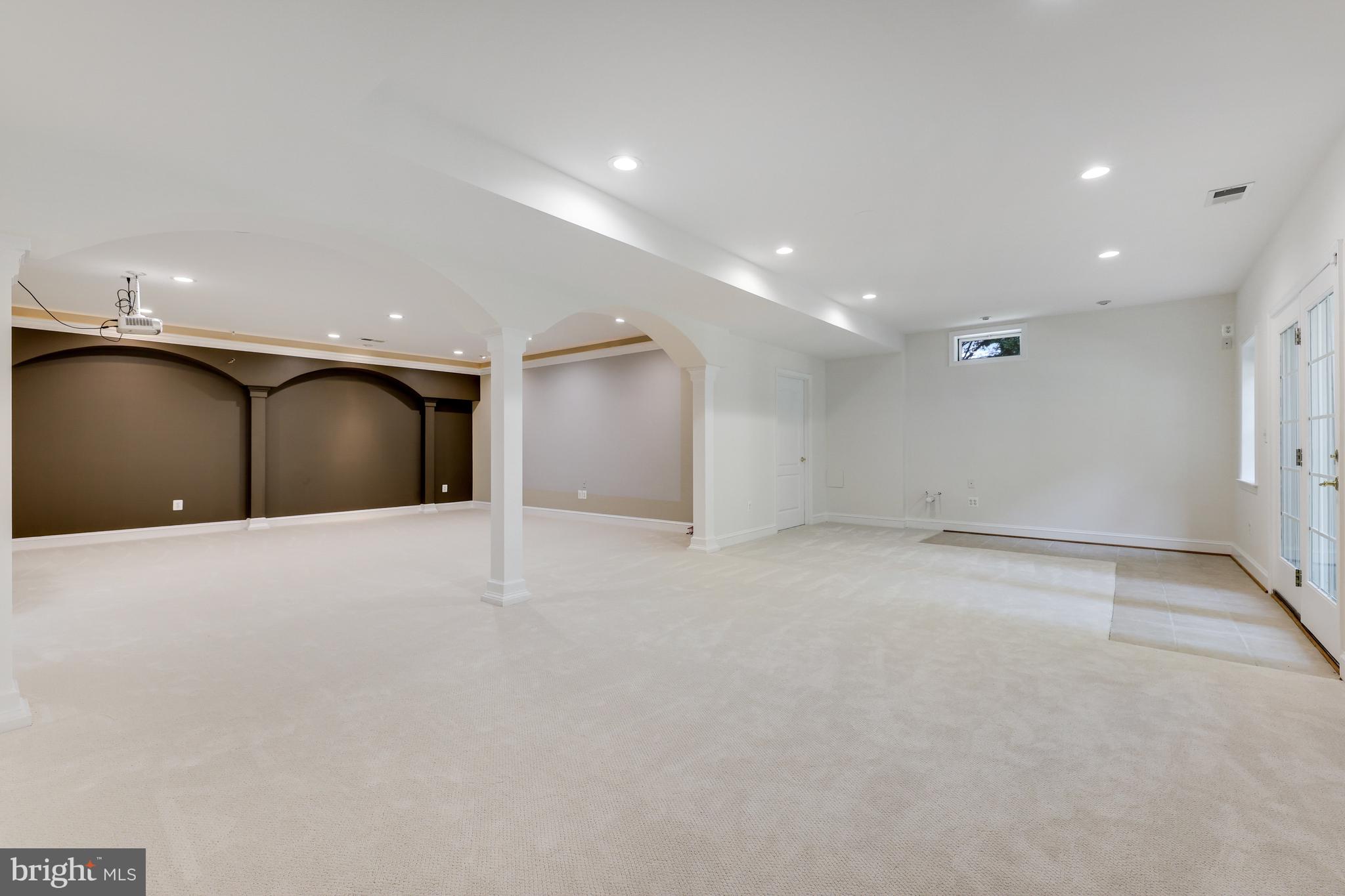 OAK HILL ESTATES - Residential