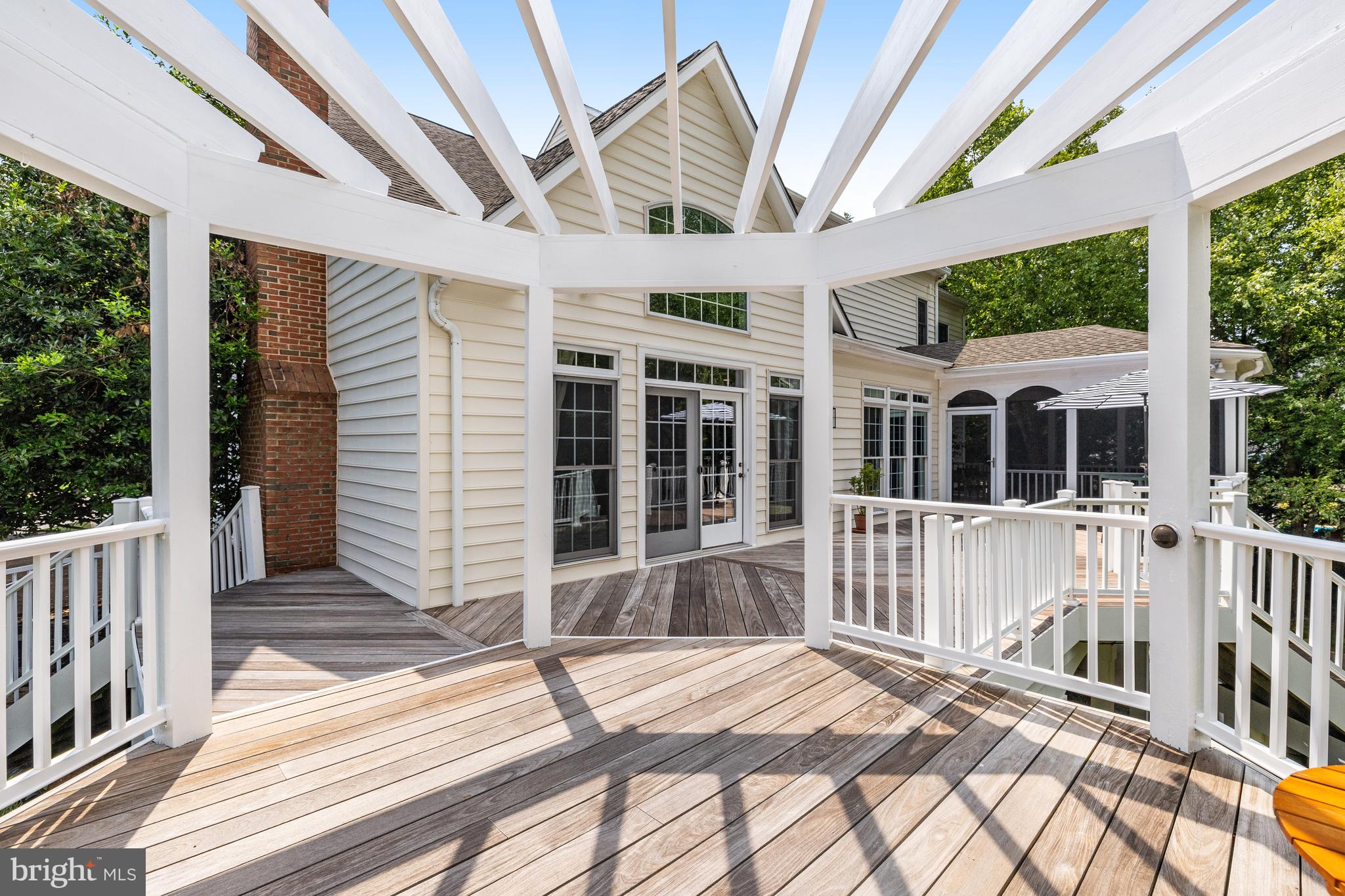 OAK HILL ESTATES - Residential