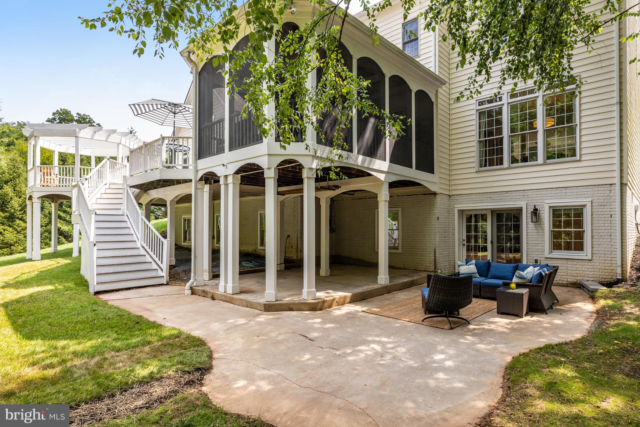 OAK HILL ESTATES - Residential