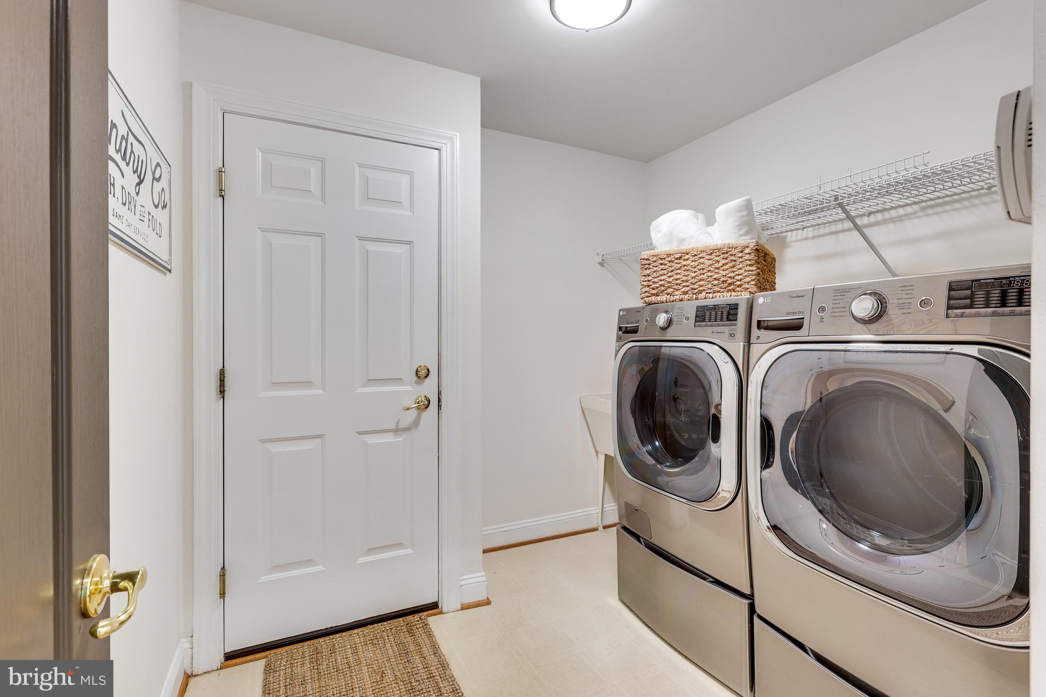 OAK HILL ESTATES - Residential