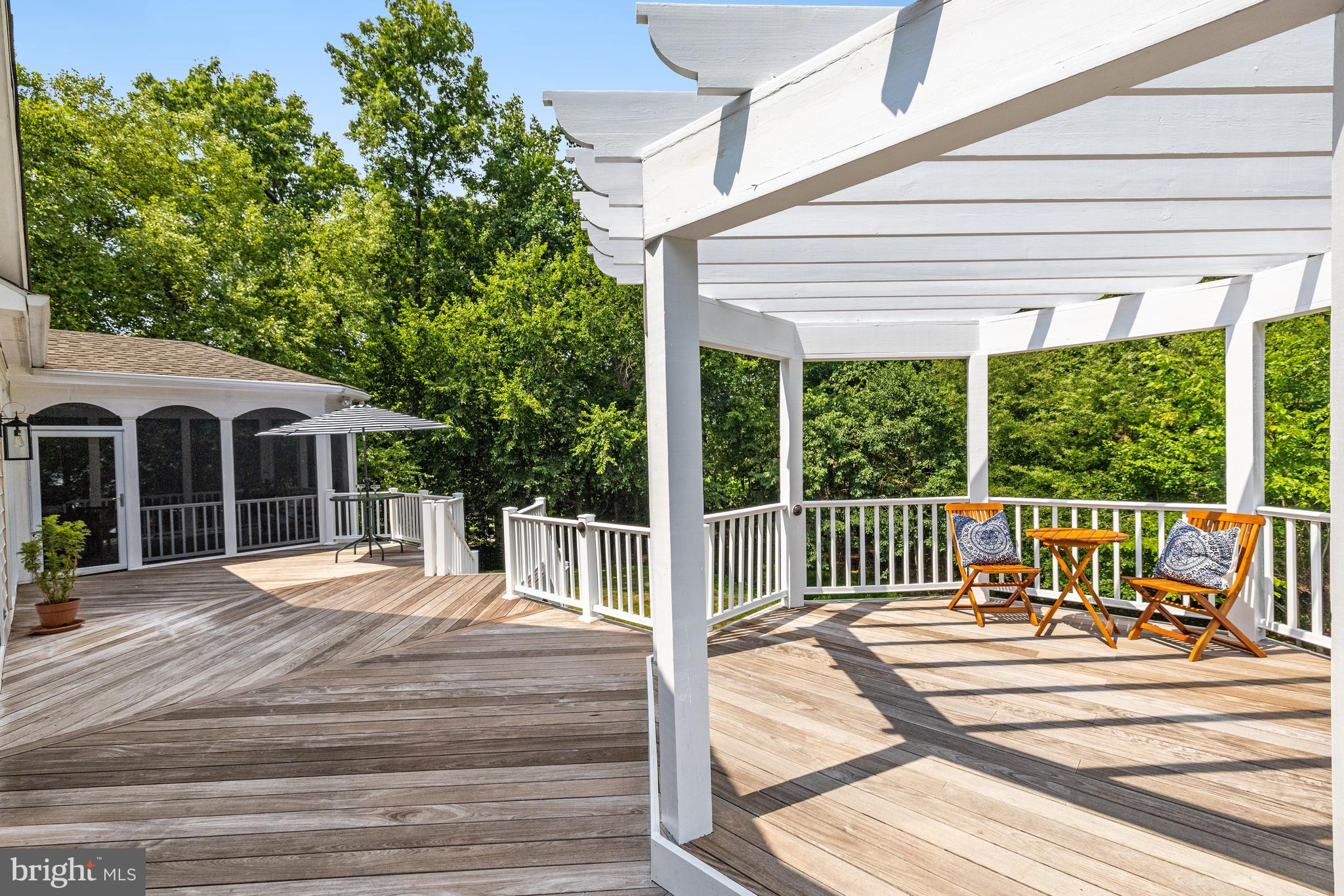 OAK HILL ESTATES - Residential