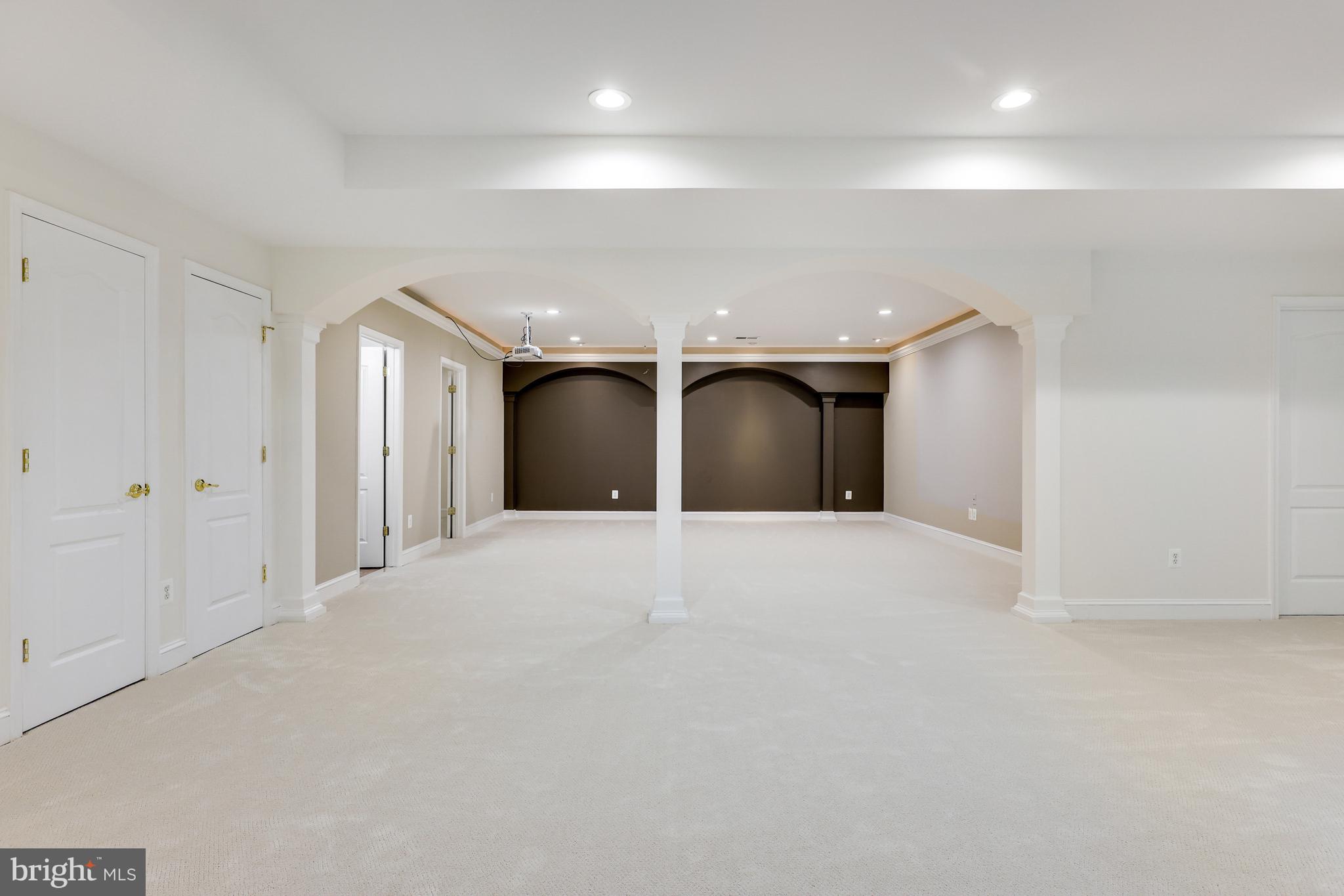 OAK HILL ESTATES - Residential