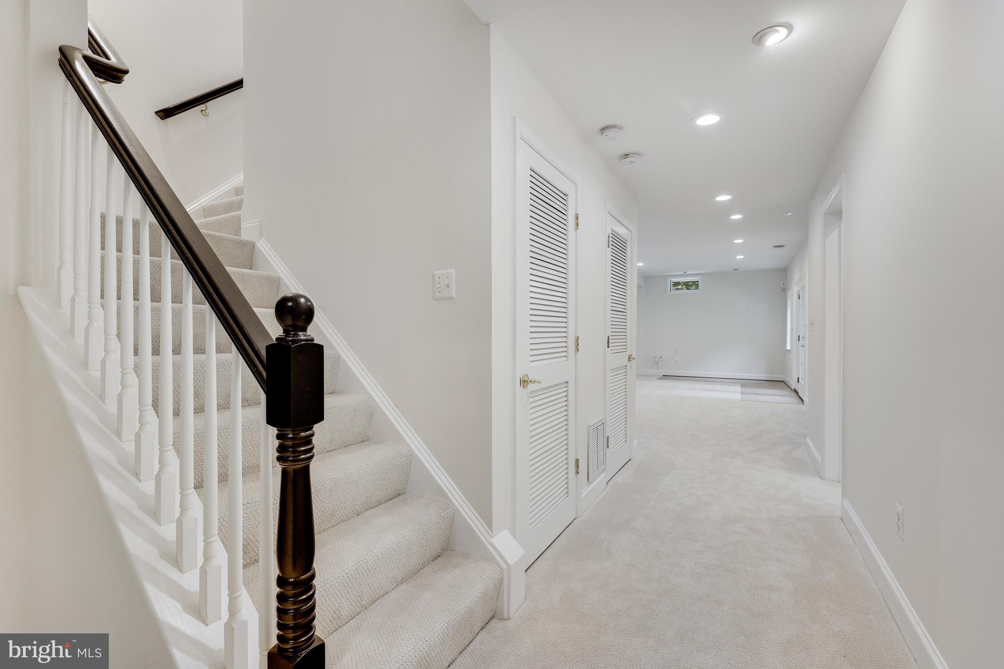 OAK HILL ESTATES - Residential