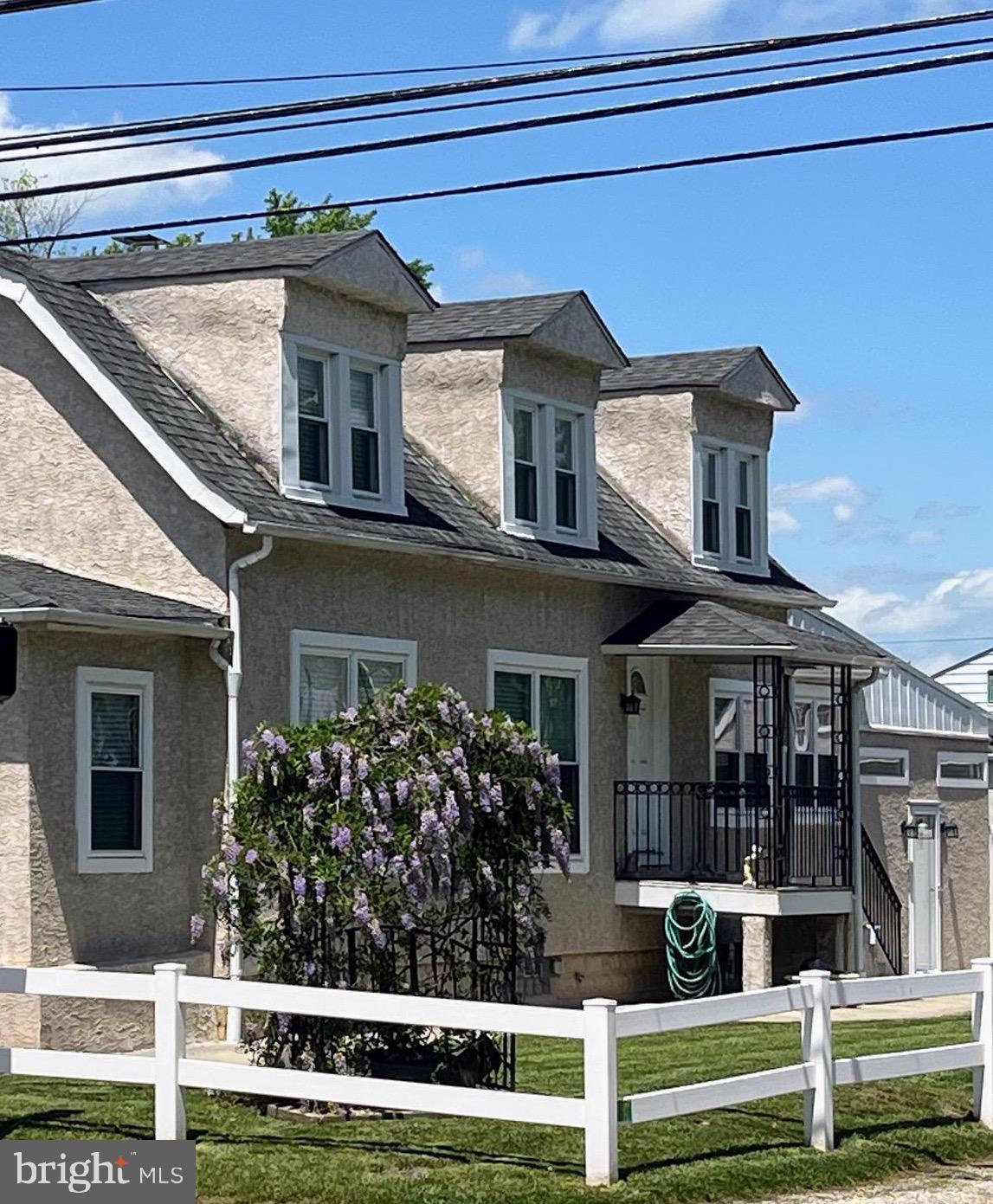 LAFAYETTE HILL - Residential