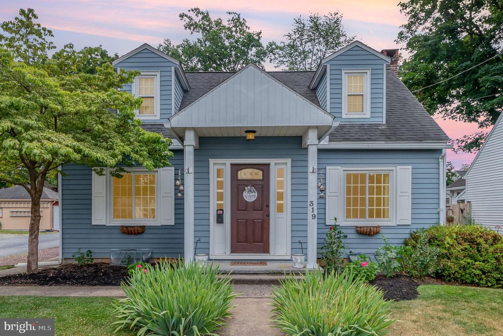 Photo of 319 Dover Street, Manheim, PA 17545 (MLS # PALA2054194)