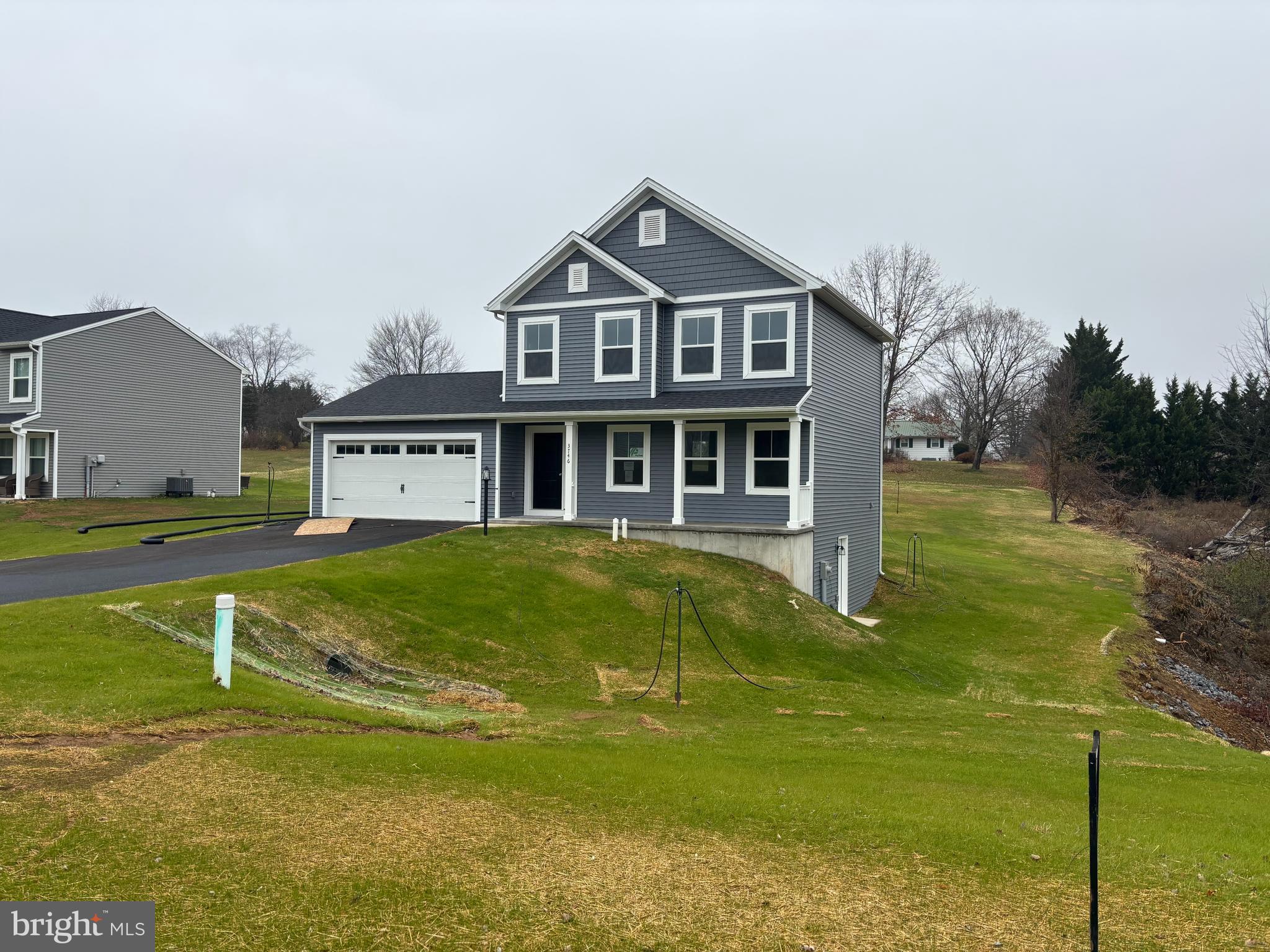 RANDOM OAKS PHASE II - Residential