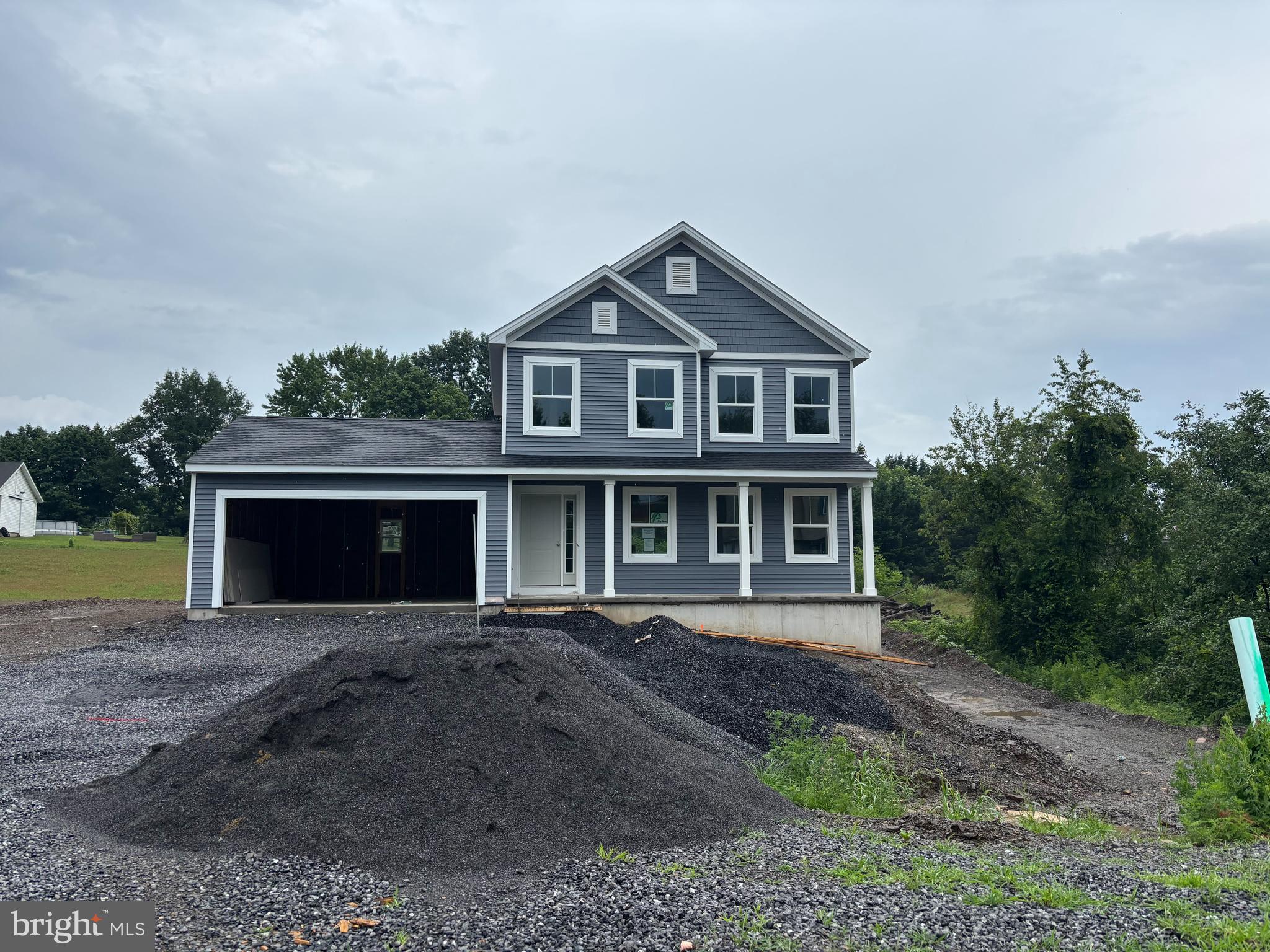 RANDOM OAKS PHASE II - Residential