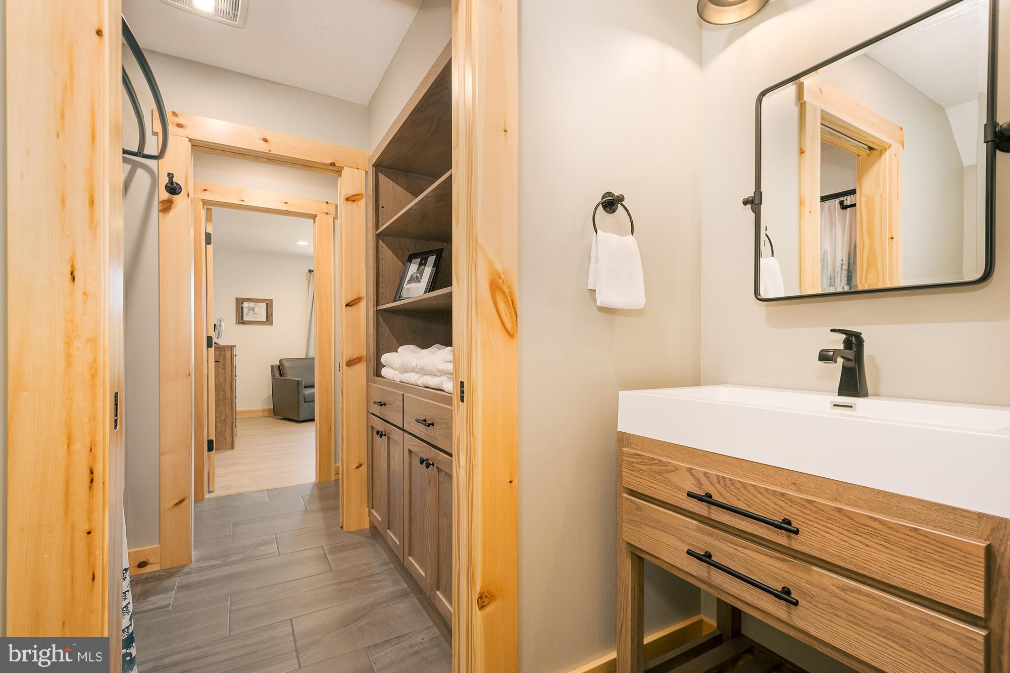 NORTH CAMP - Residential