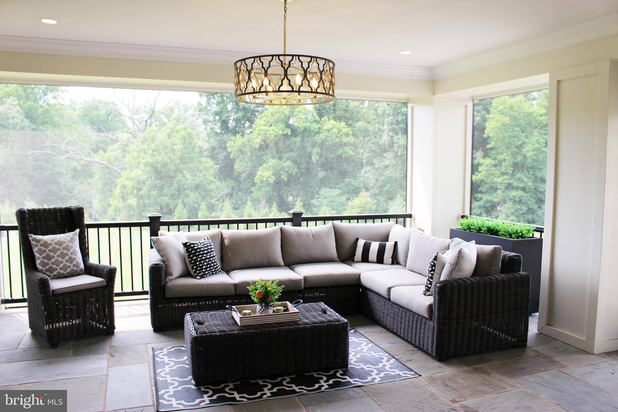 WEATHERSTONE - Residential