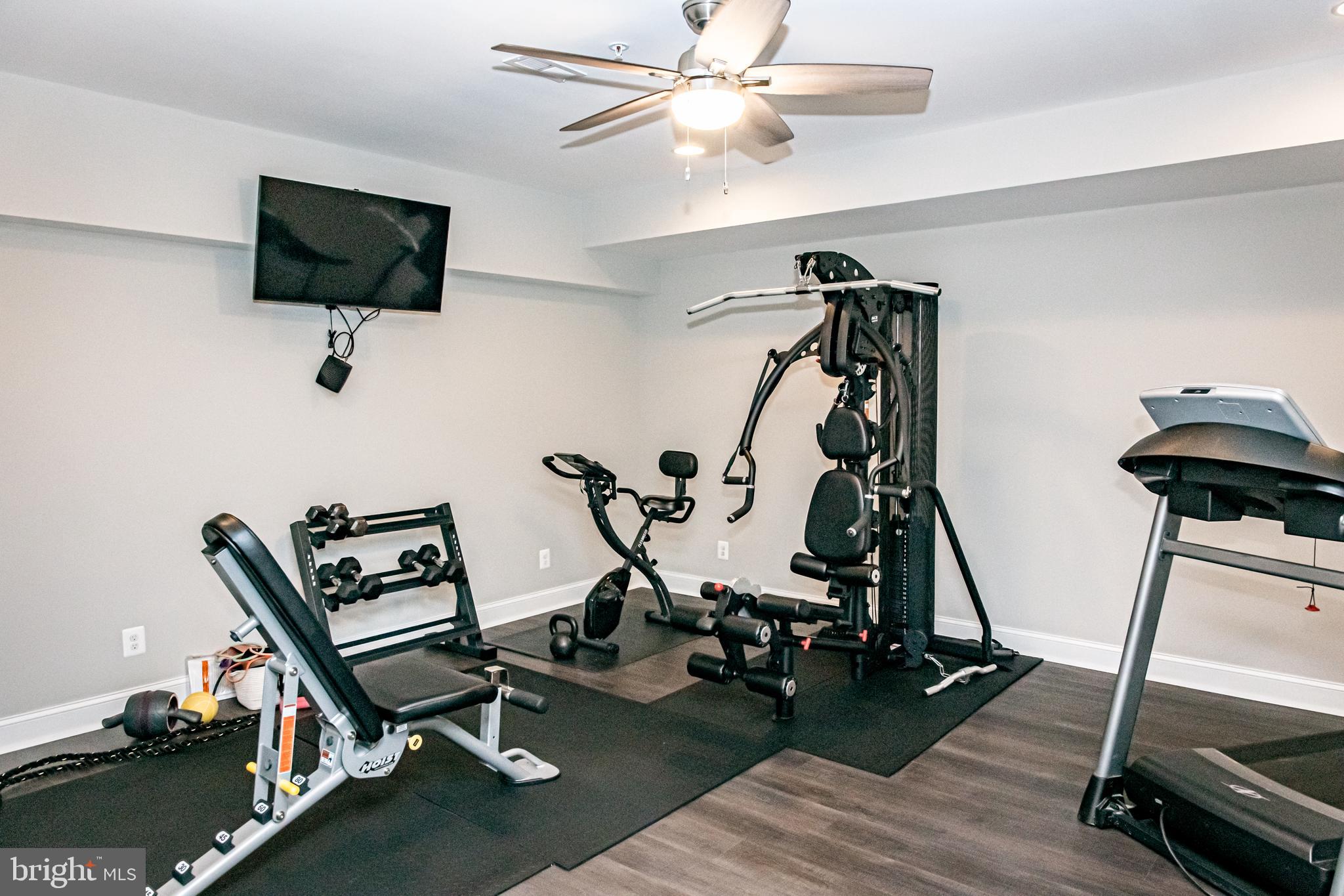 WEATHERSTONE - Residential