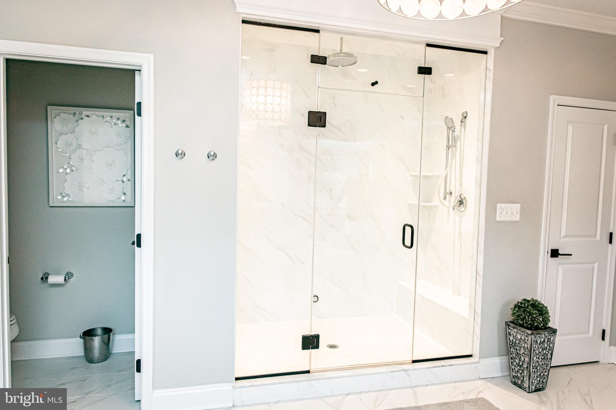 WEATHERSTONE - Residential