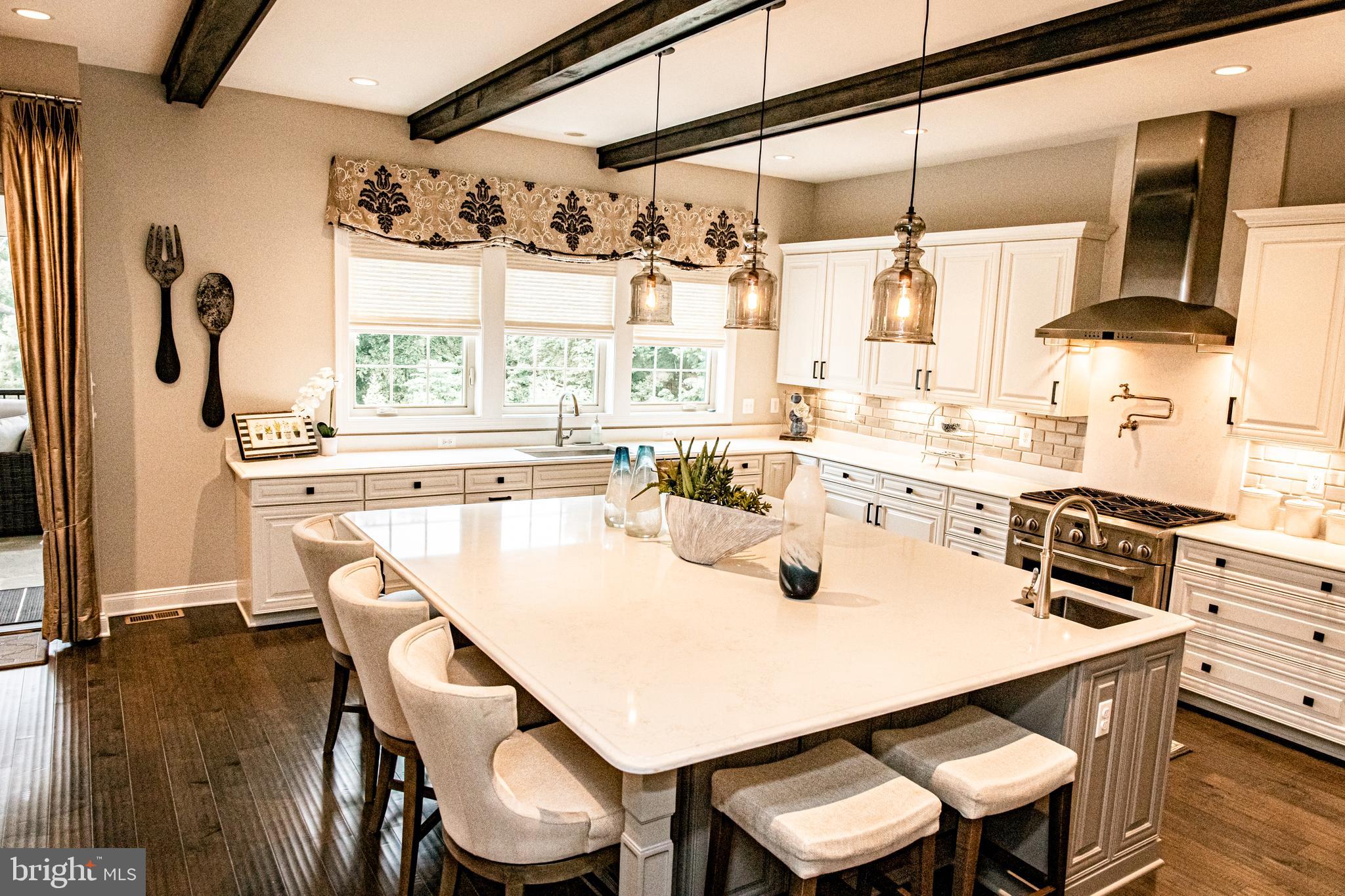 WEATHERSTONE - Residential